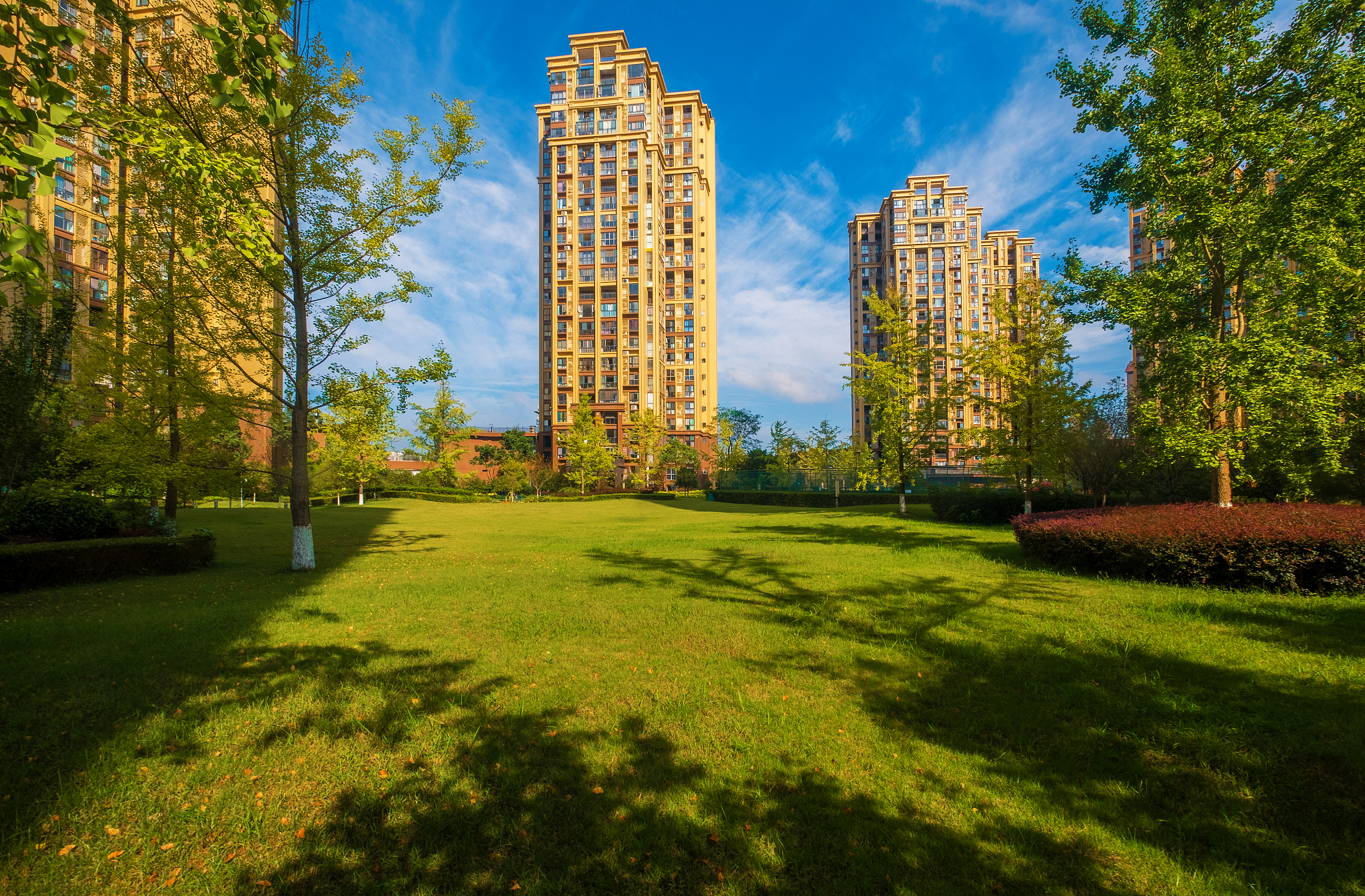 济南铁投仁恒河滨城房子如何