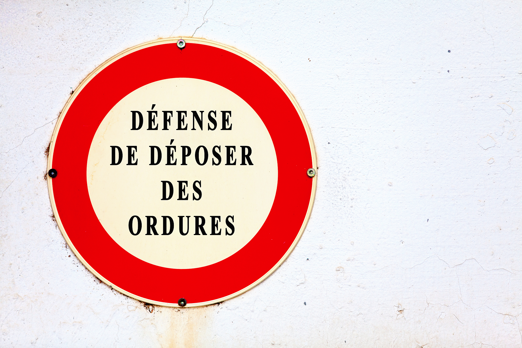 panneau <strong>d</strong>茅fense de d茅poser des ordures
