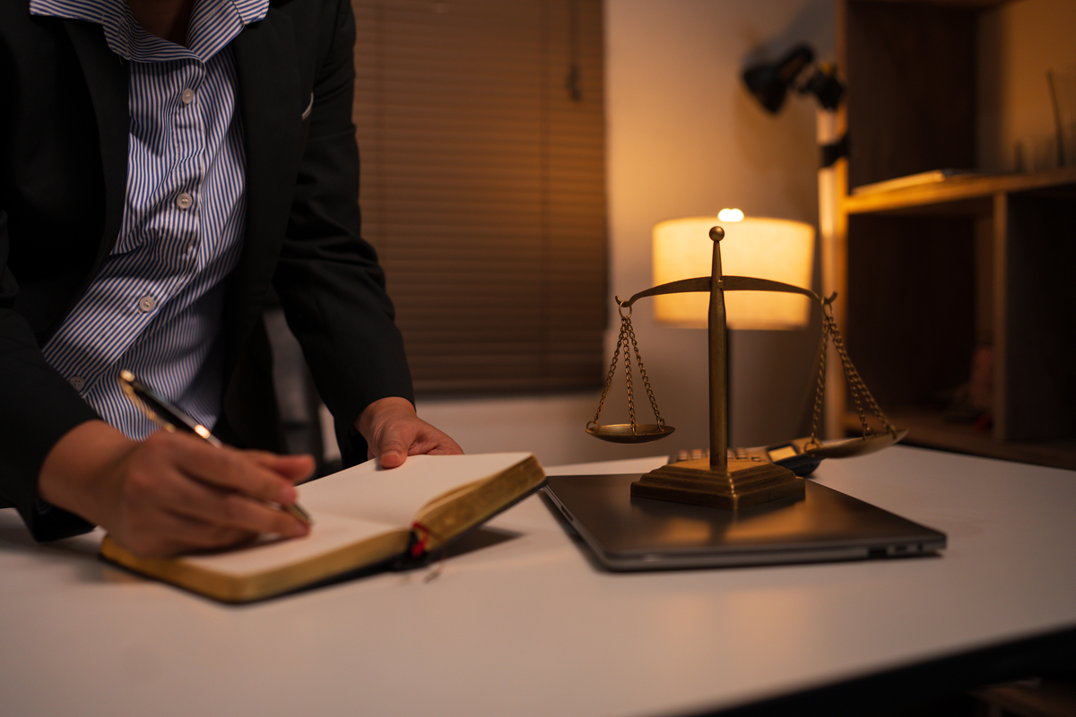 如何选择刑事律师？资深刑辩律师刘校逢教你几招