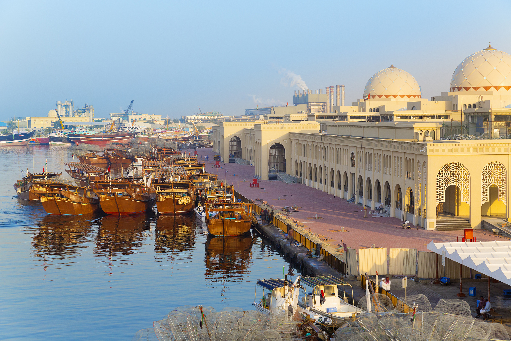 sharjah fish market, united arab emirates