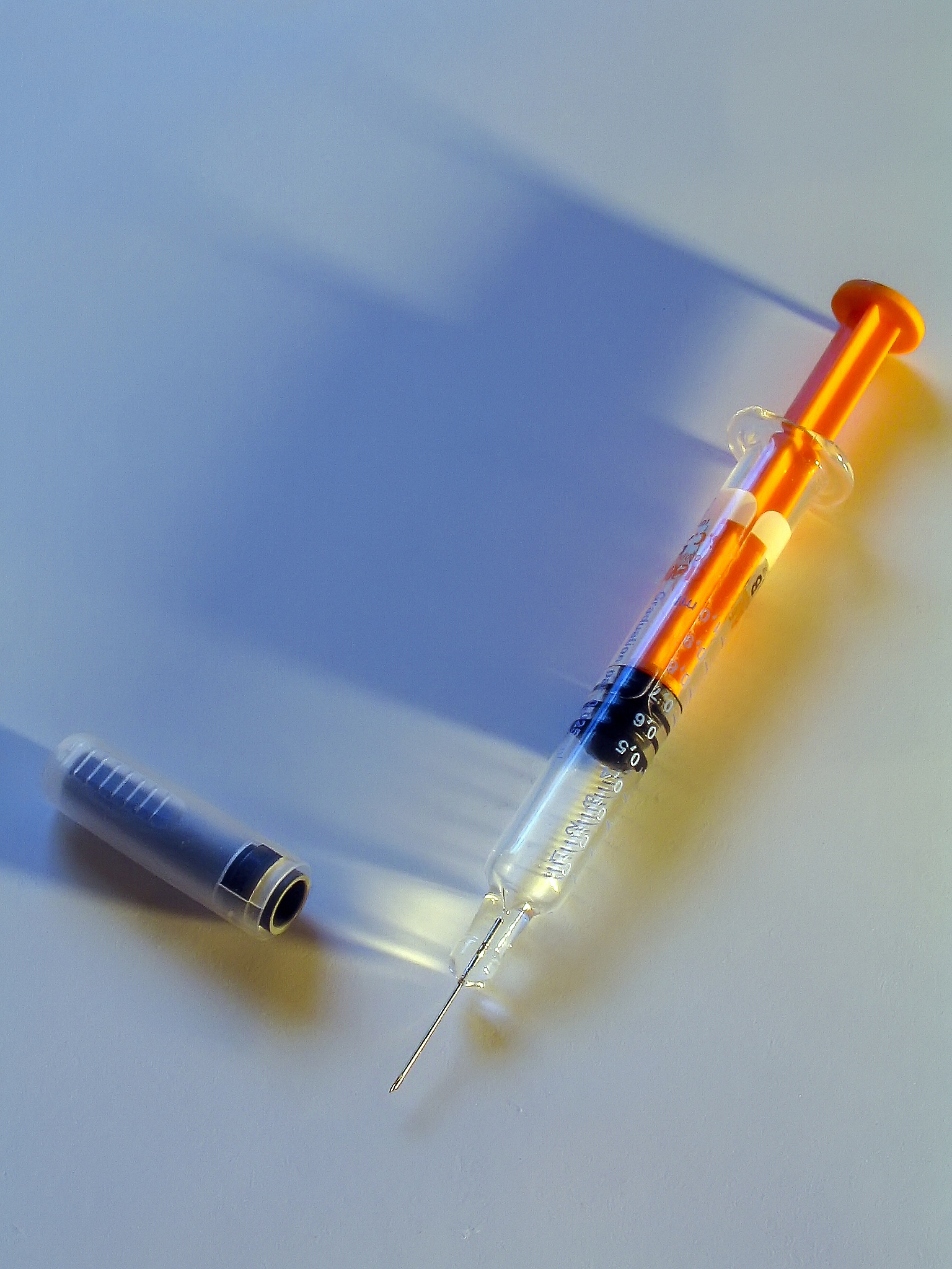 晨光圆珠笔像注射器？功能用途大不同！