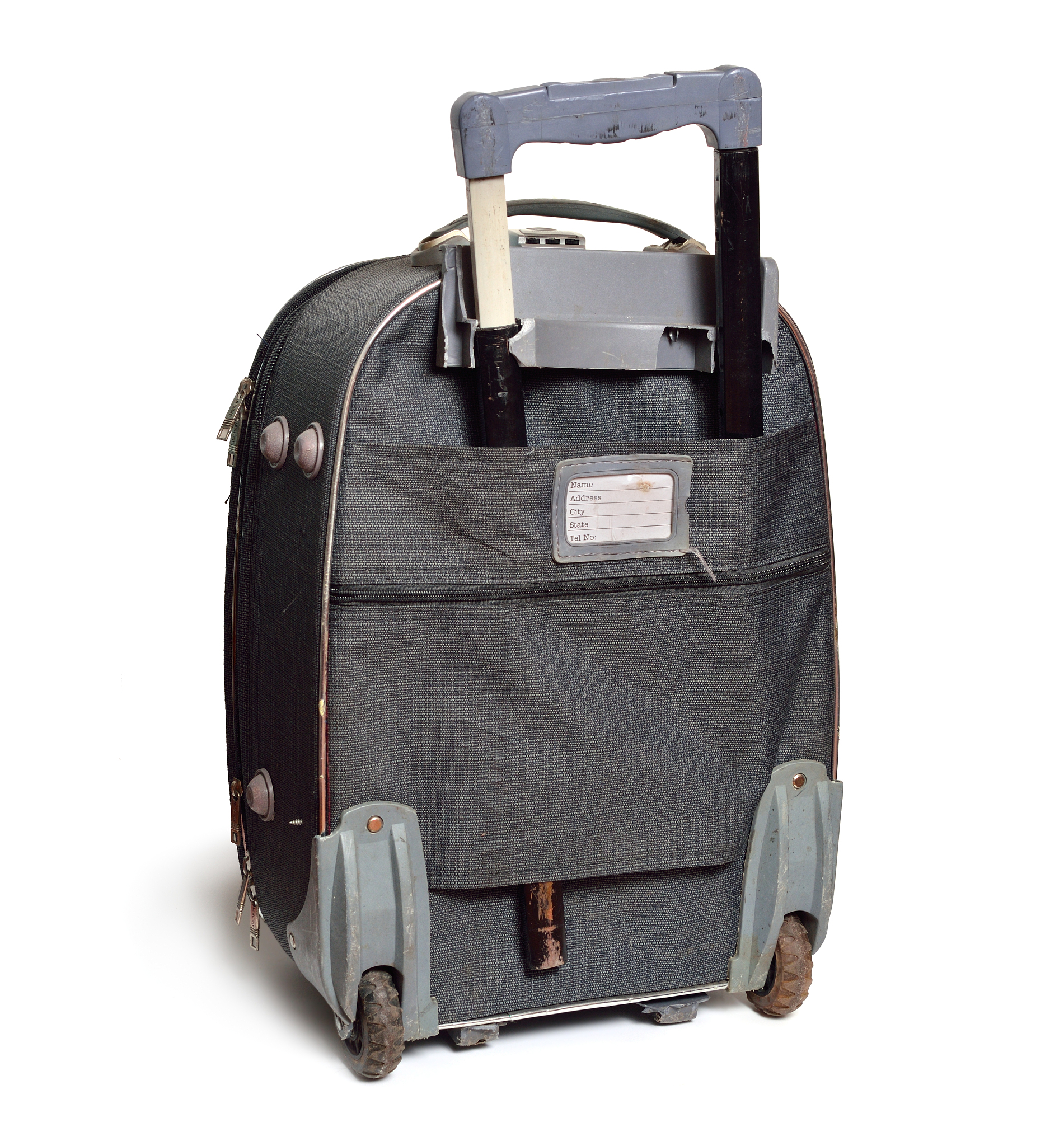 check in luggage, travel bag damaged during airporrt handing. is