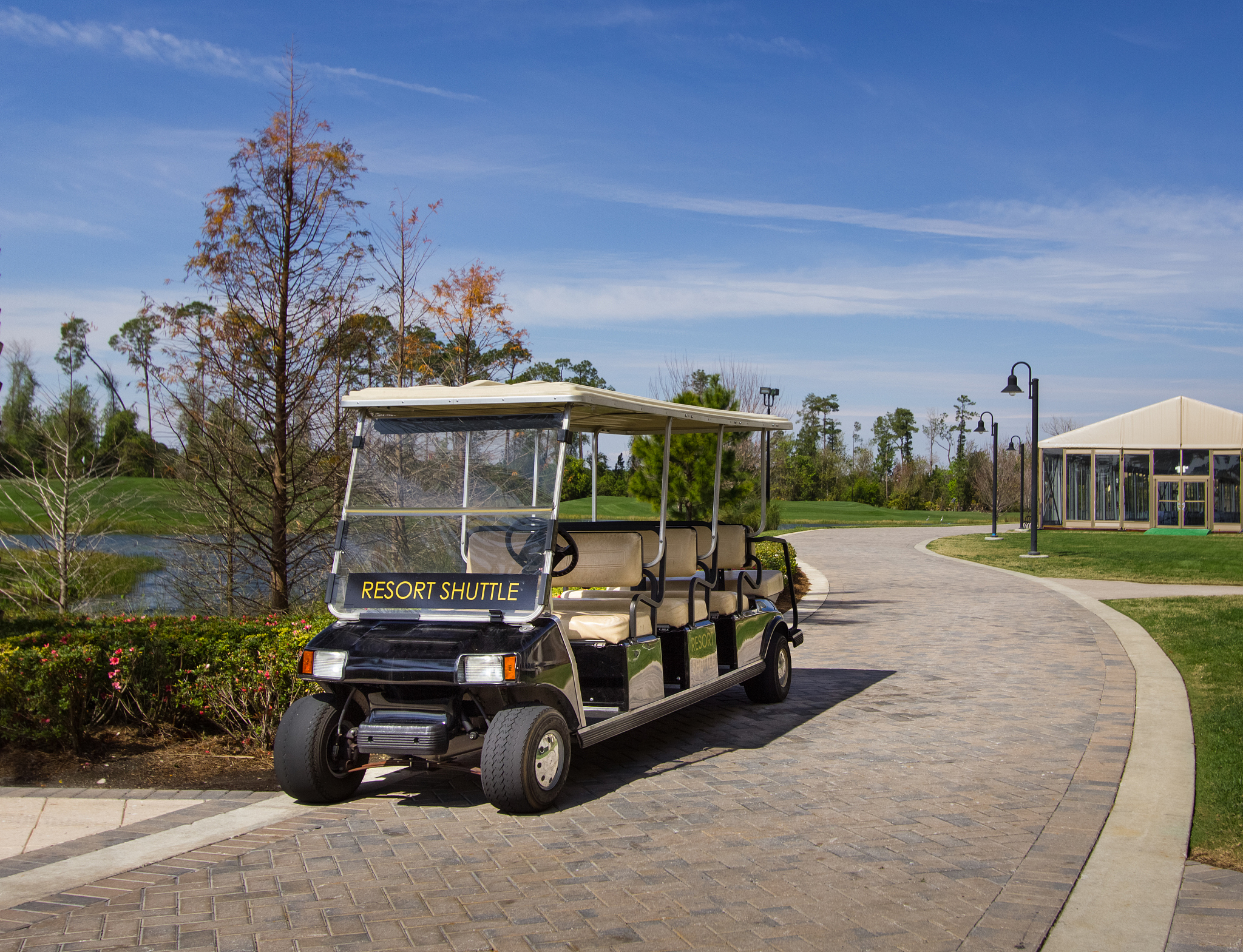 电动观光车：环保出行，提升旅游体验的利器