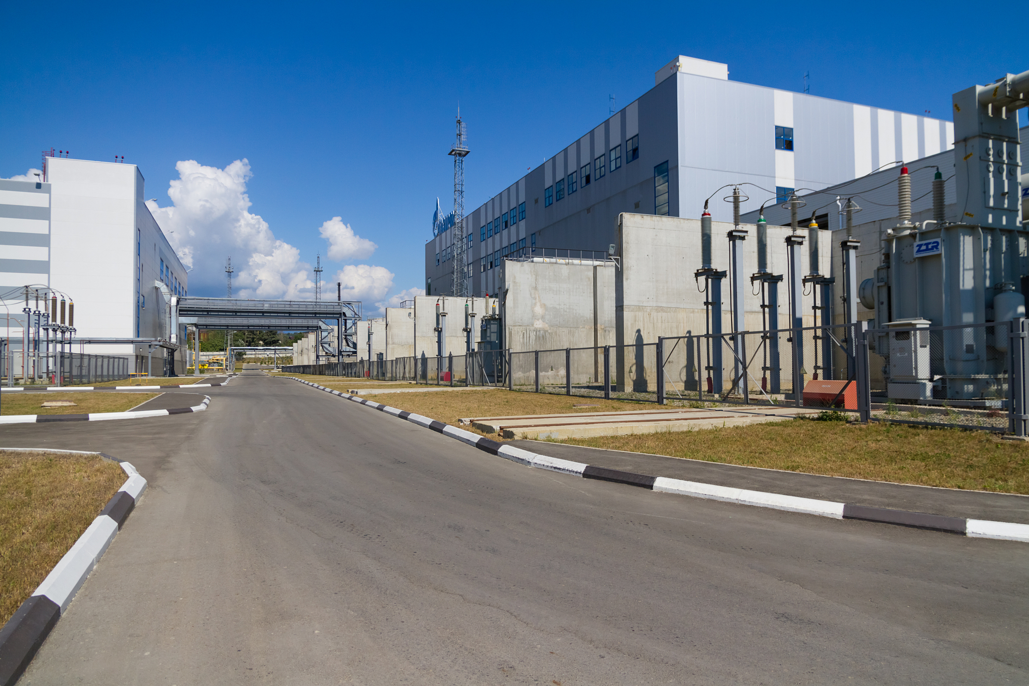 Leo Guzman的Localization Factors from Japanese Firms in Automotive-related Industries in Mexico主要讲了什么得出的结论是什么请详细一点回答