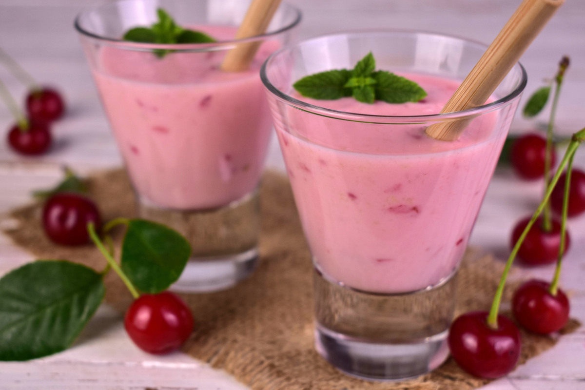 水果多奶昔的做法_水果多奶昔怎么做