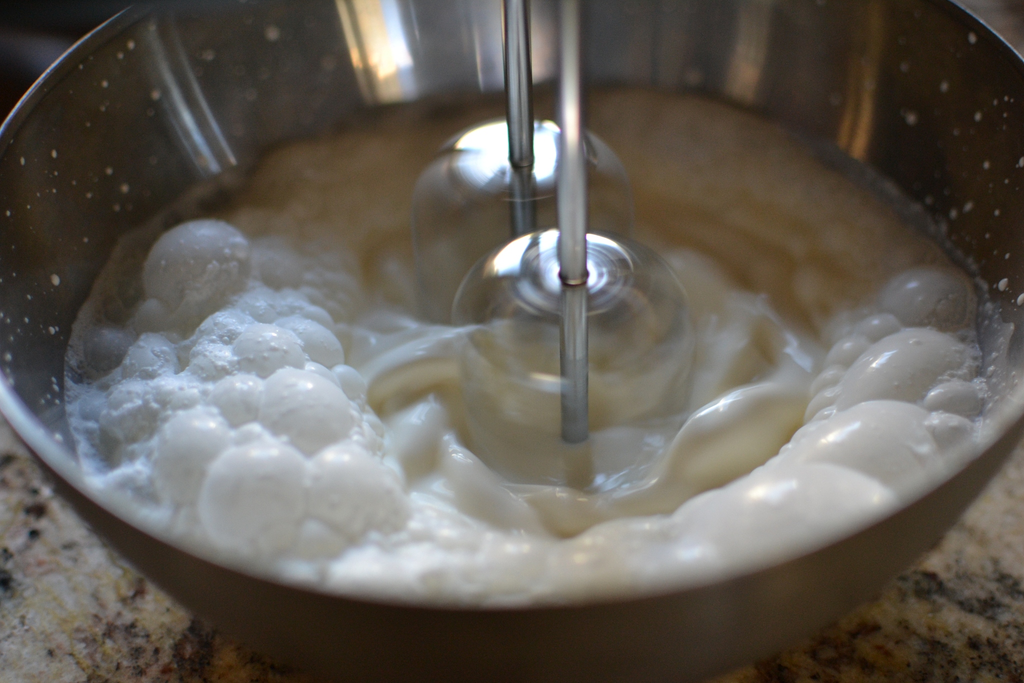 炒酸奶粘锅严重怎么办