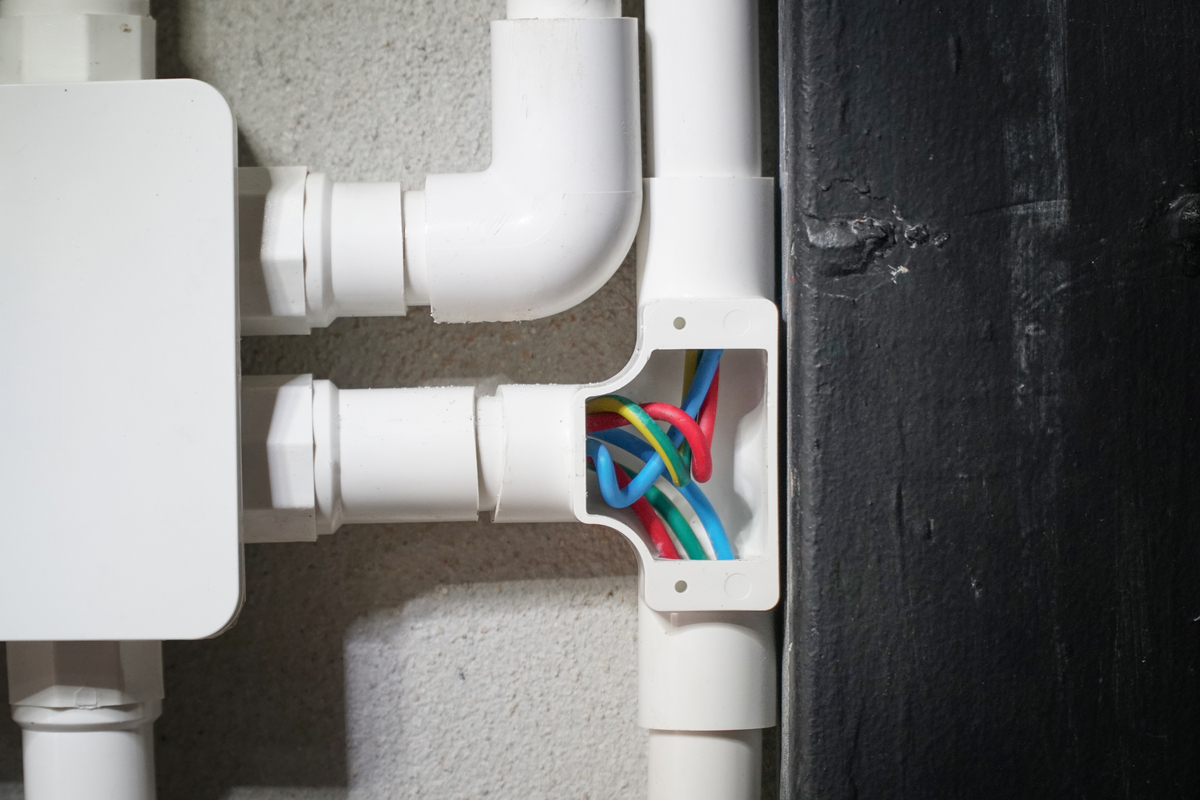 家装冷热电熔水管配件材料清单：PPR管、电熔头、法兰等