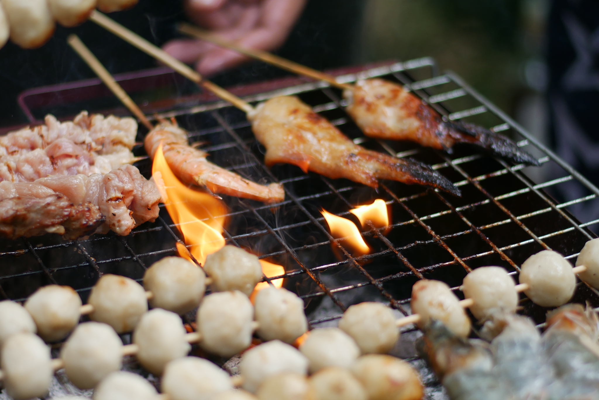 请出示让人眼前一亮的烧烤店的名字