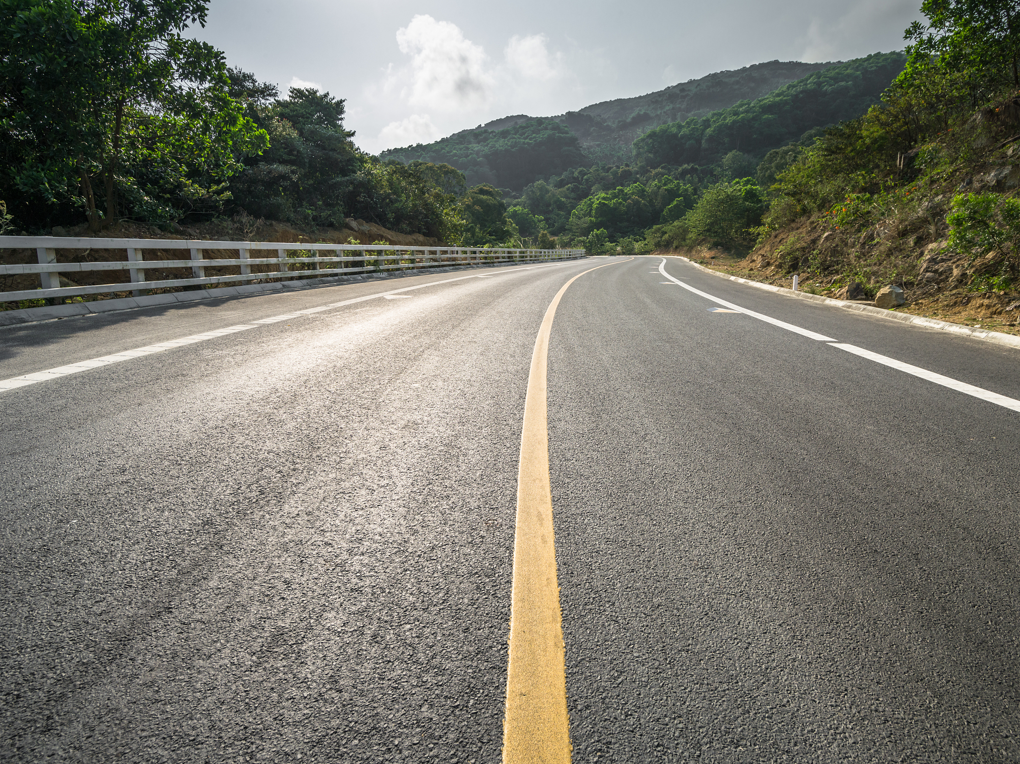 高等级公路维护与管理专科就业前景好不好