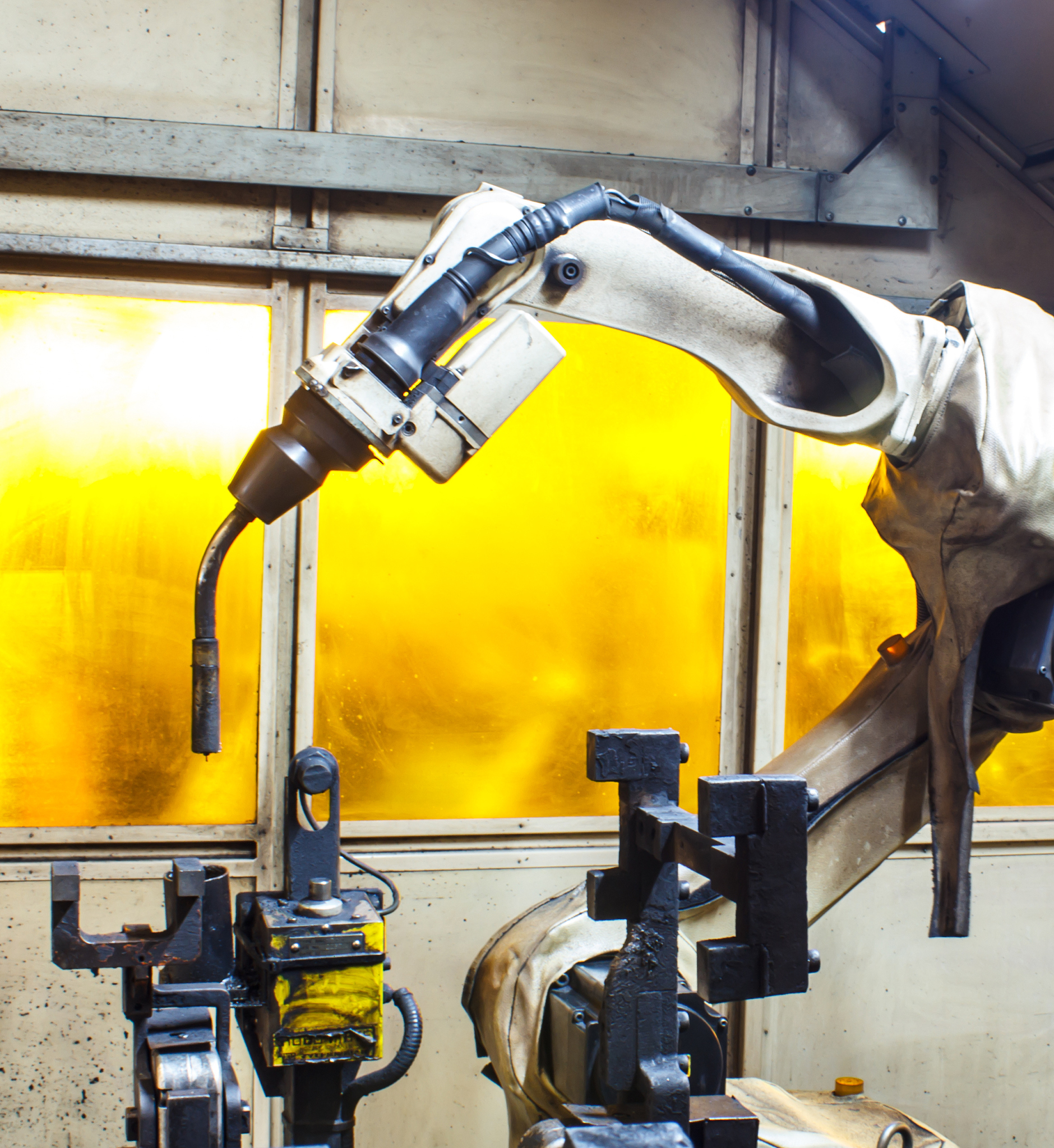 贵州省机械工业学校招生简章：机械工程人才培养基地