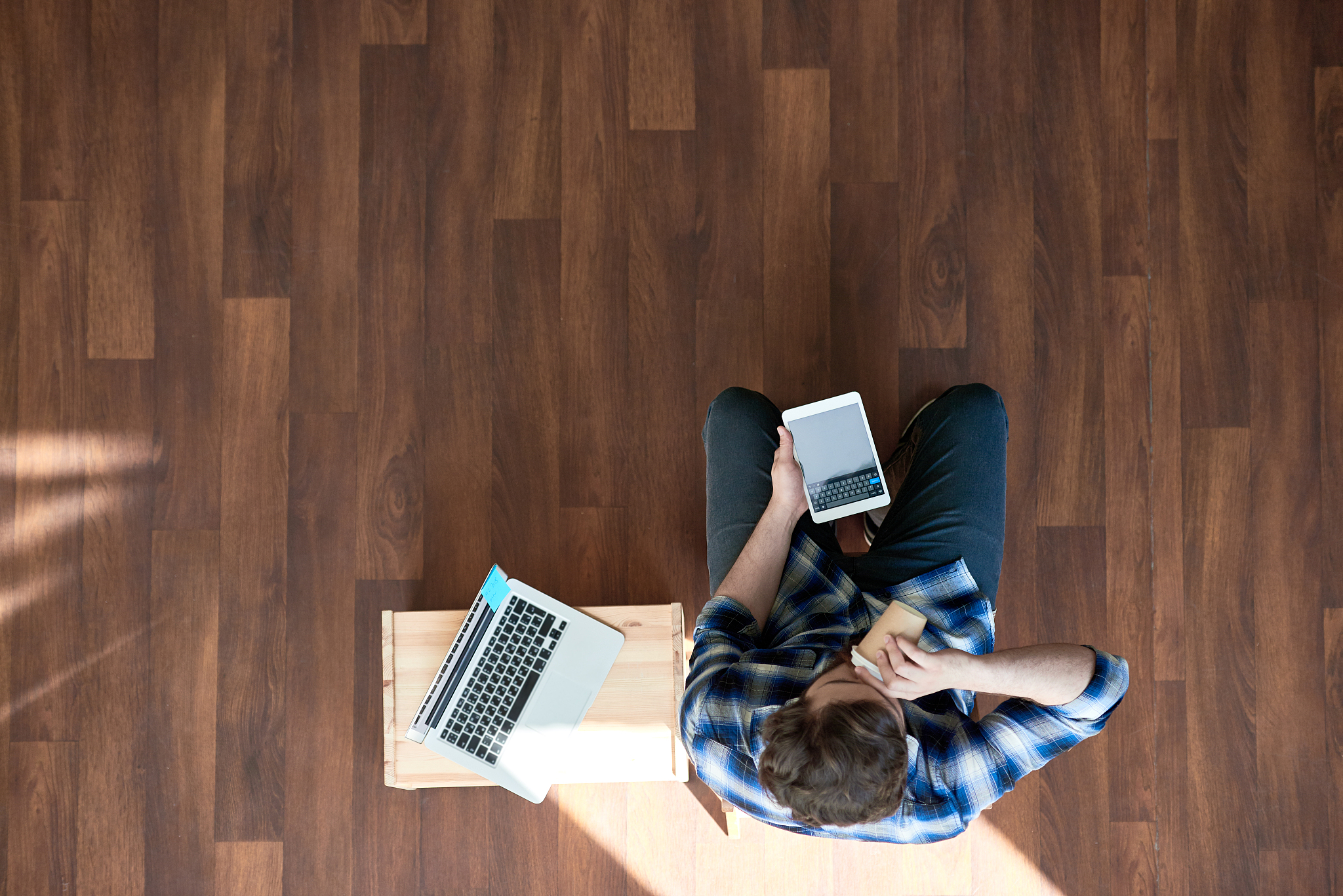 追剧的好处：放松身心、增长见识、提升自我