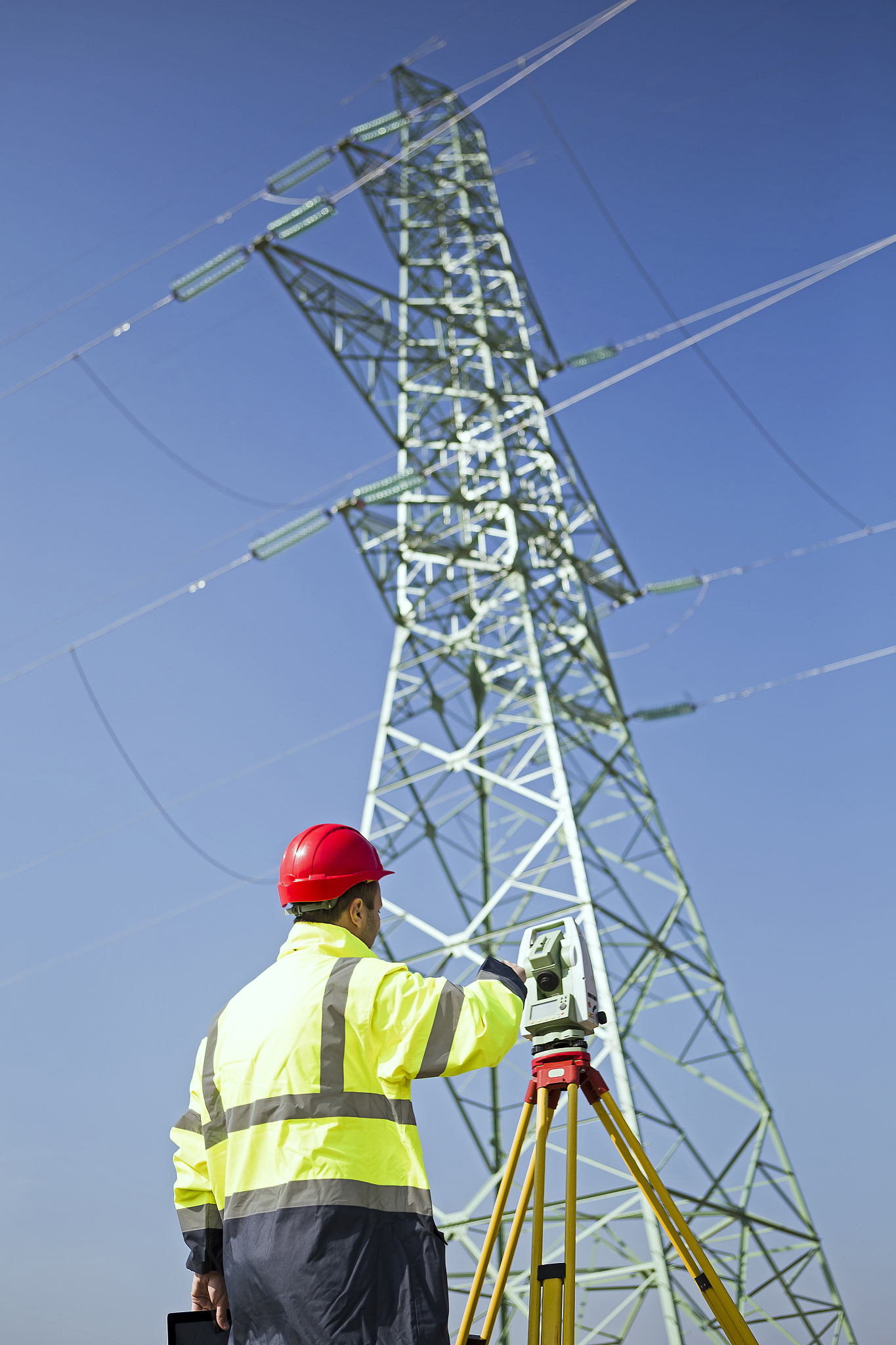 建筑电气工程技术专科就业前景好不好？