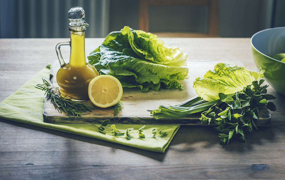 关于沙拉汁的产品介绍要有卖点我需要100个字