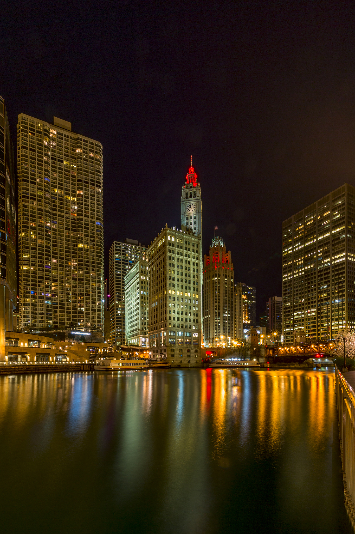 chicago architecture and chicago river