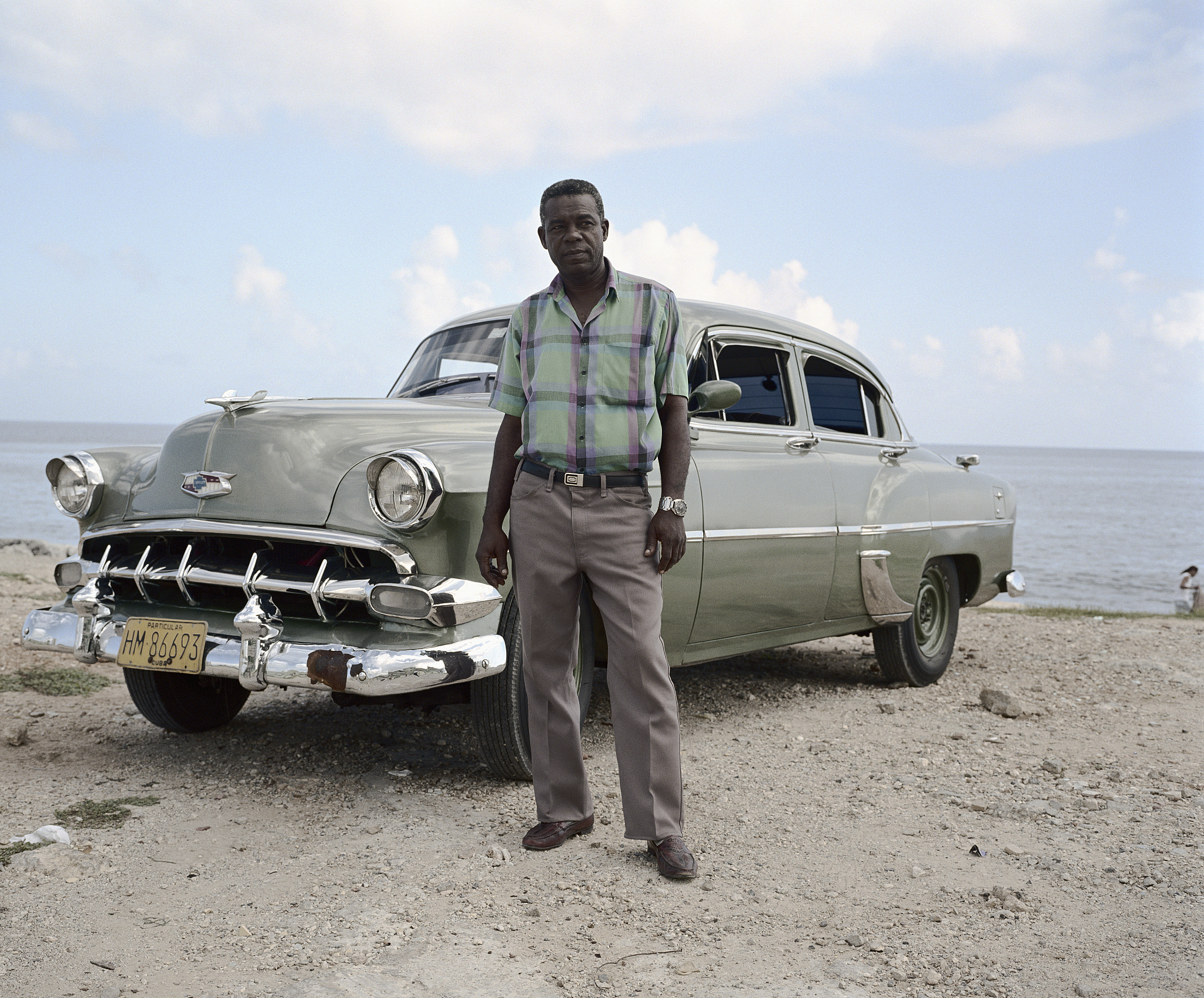 毛里塔尼亚的奔驰搞笑解说1000字