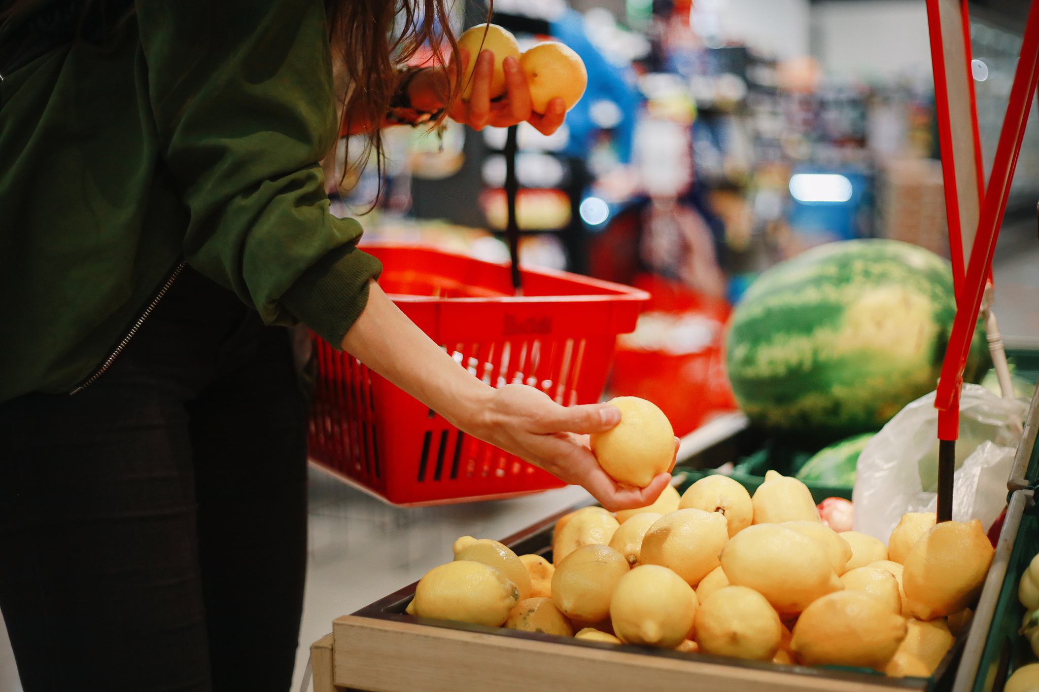 天津青年职业学院五年制大专有高铁乘务专业吗？