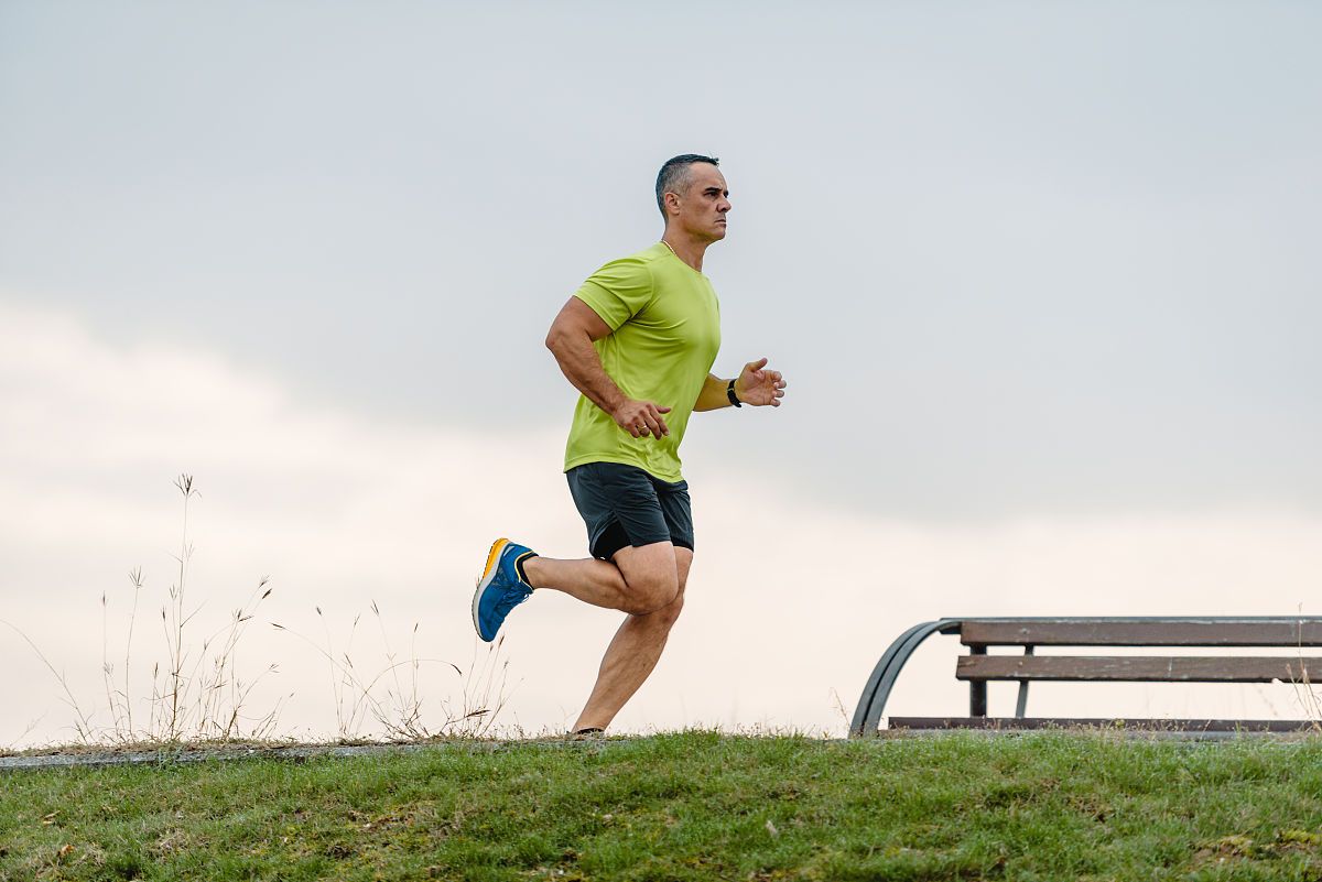 中长跑运动高原训练加强运动员机体的抗染能力和免疫功能的具体表现