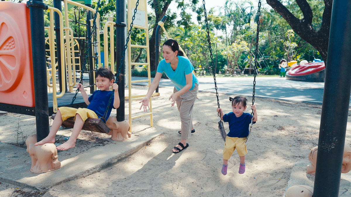 小孩什么时候适合独自在小区活动？