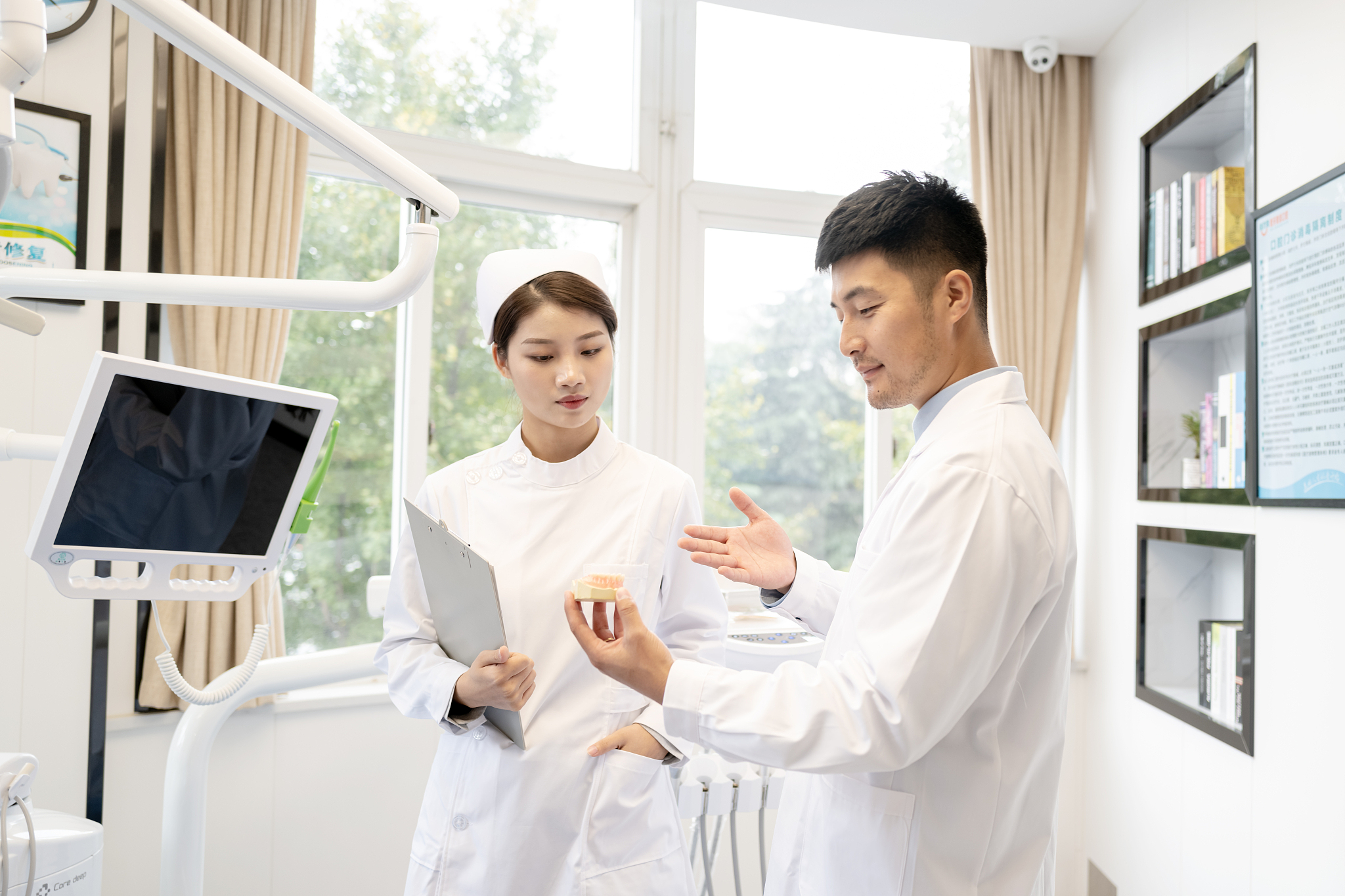 重庆医药高等专科学校口腔医学专业课程设置详解