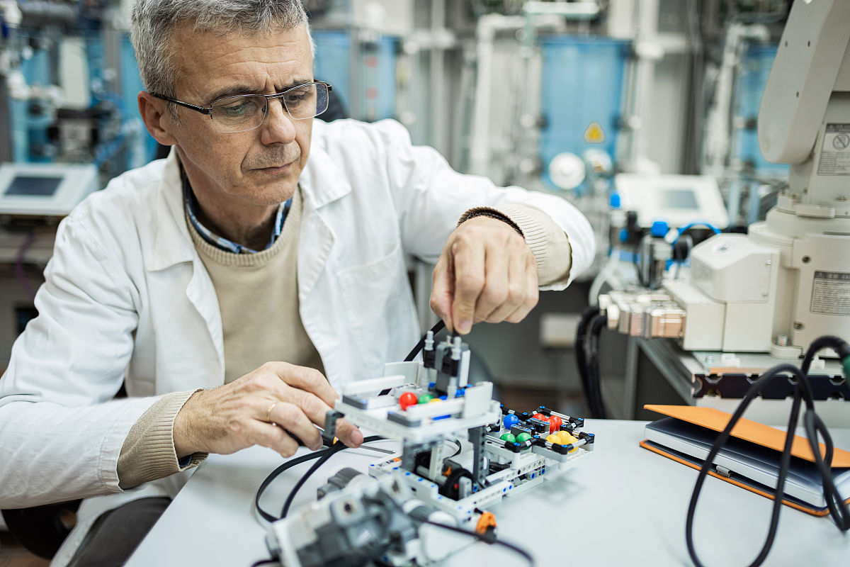 宜昌机电工程学校2023年招生简章 - 培养高素质机电人才