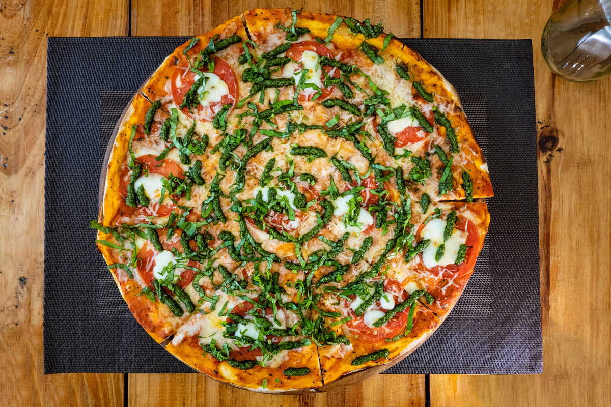 Describe your favourite type of food dishYou should saymans ITwhat the ingredients arehow its made and explain why you like this dish