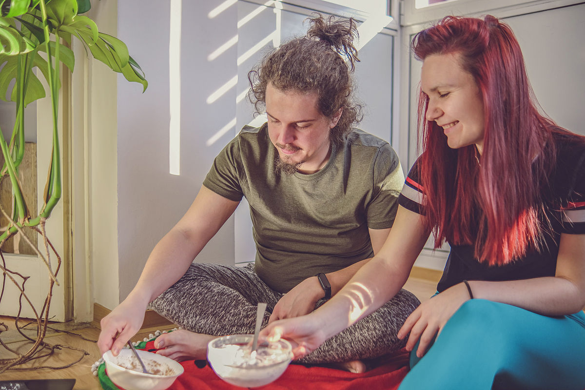 女生拒绝吃饭邀约？教你如何高情商回复！