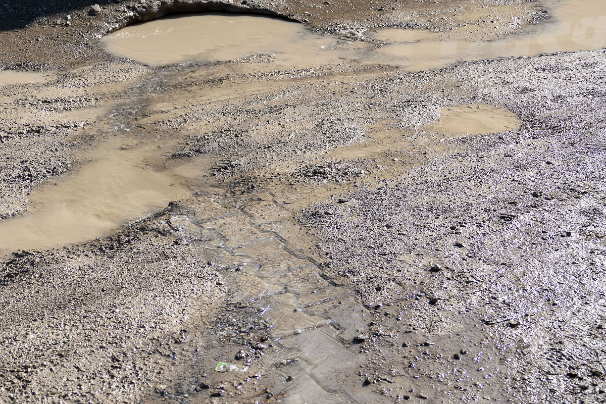 硫酸盐渍土冻融循环盐-冻胀变形特性试验研究：方法、步骤及土样选择