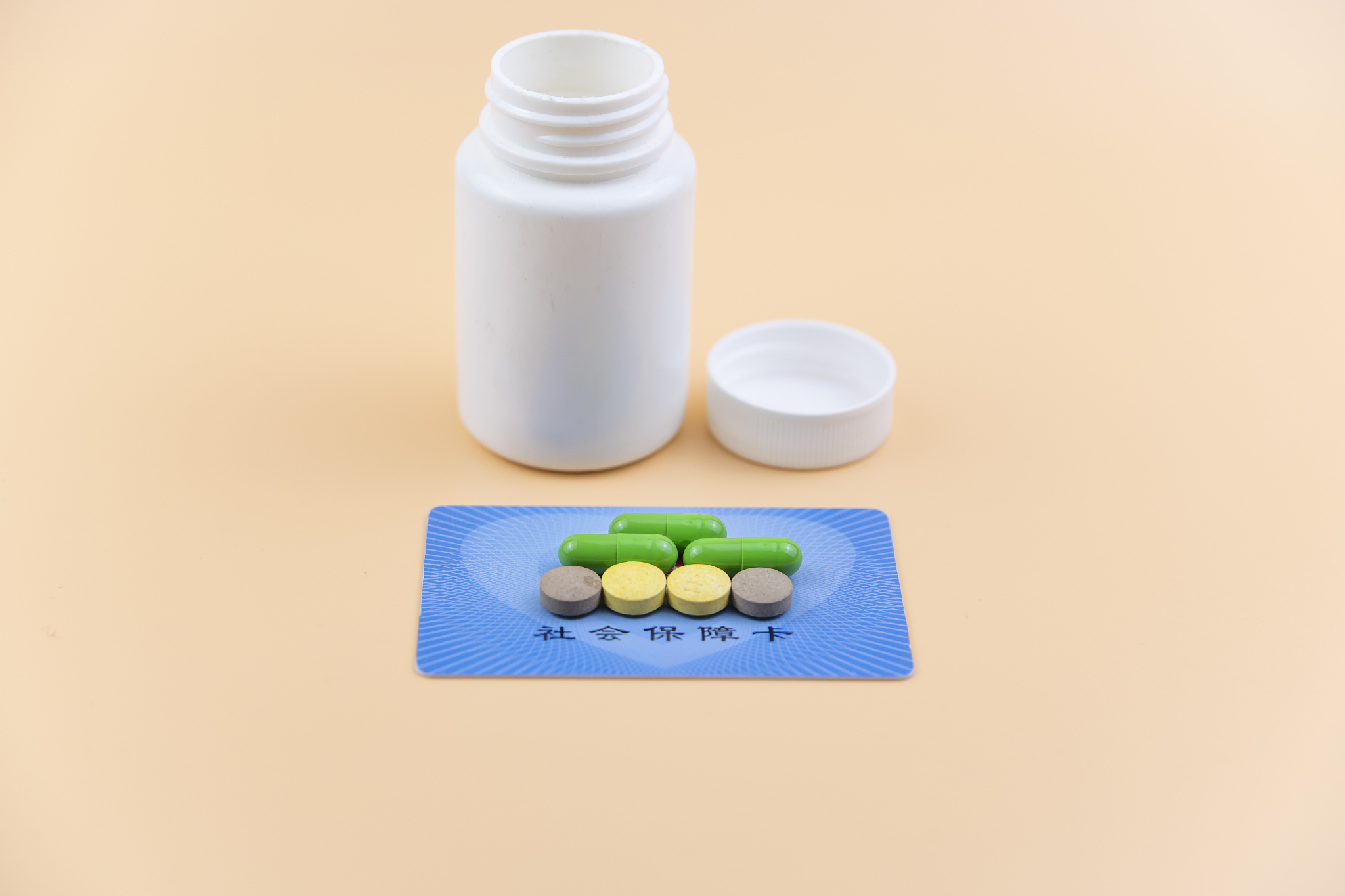 大学生医保没有用医保卡还能报销不