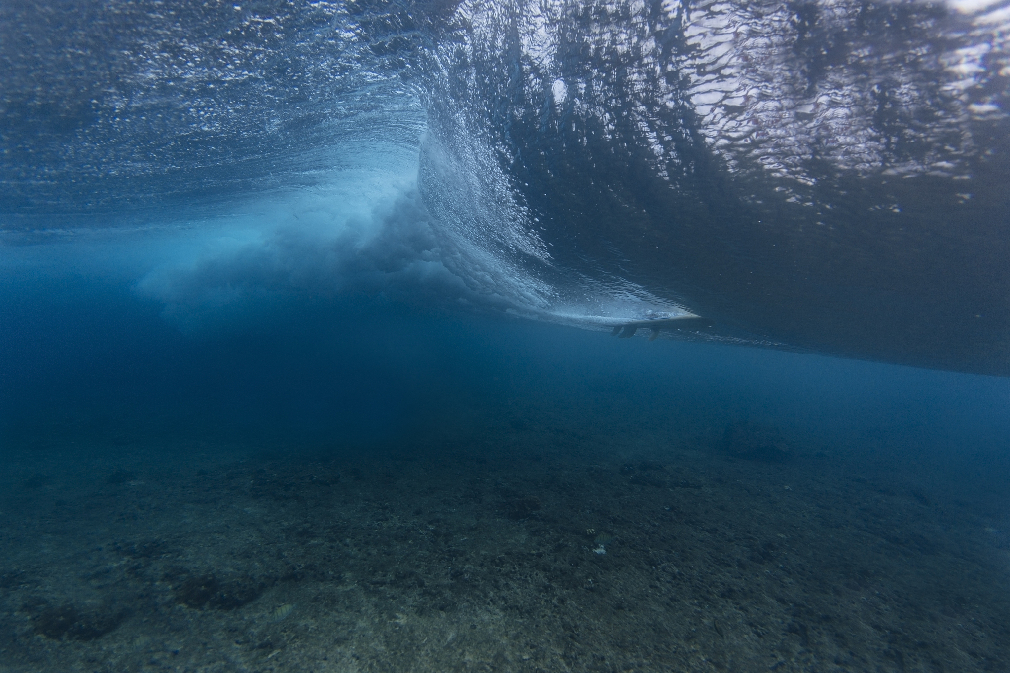 maledives, ocean, underwater shot, wave