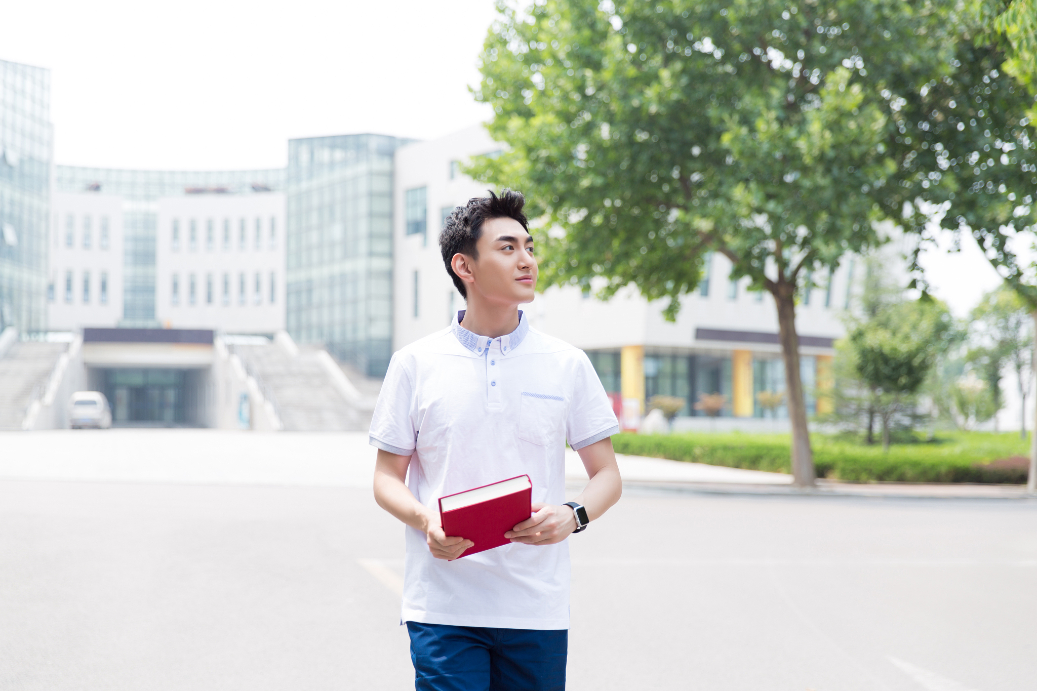 男生学什么技术好就业？适合男生的中专学校推荐