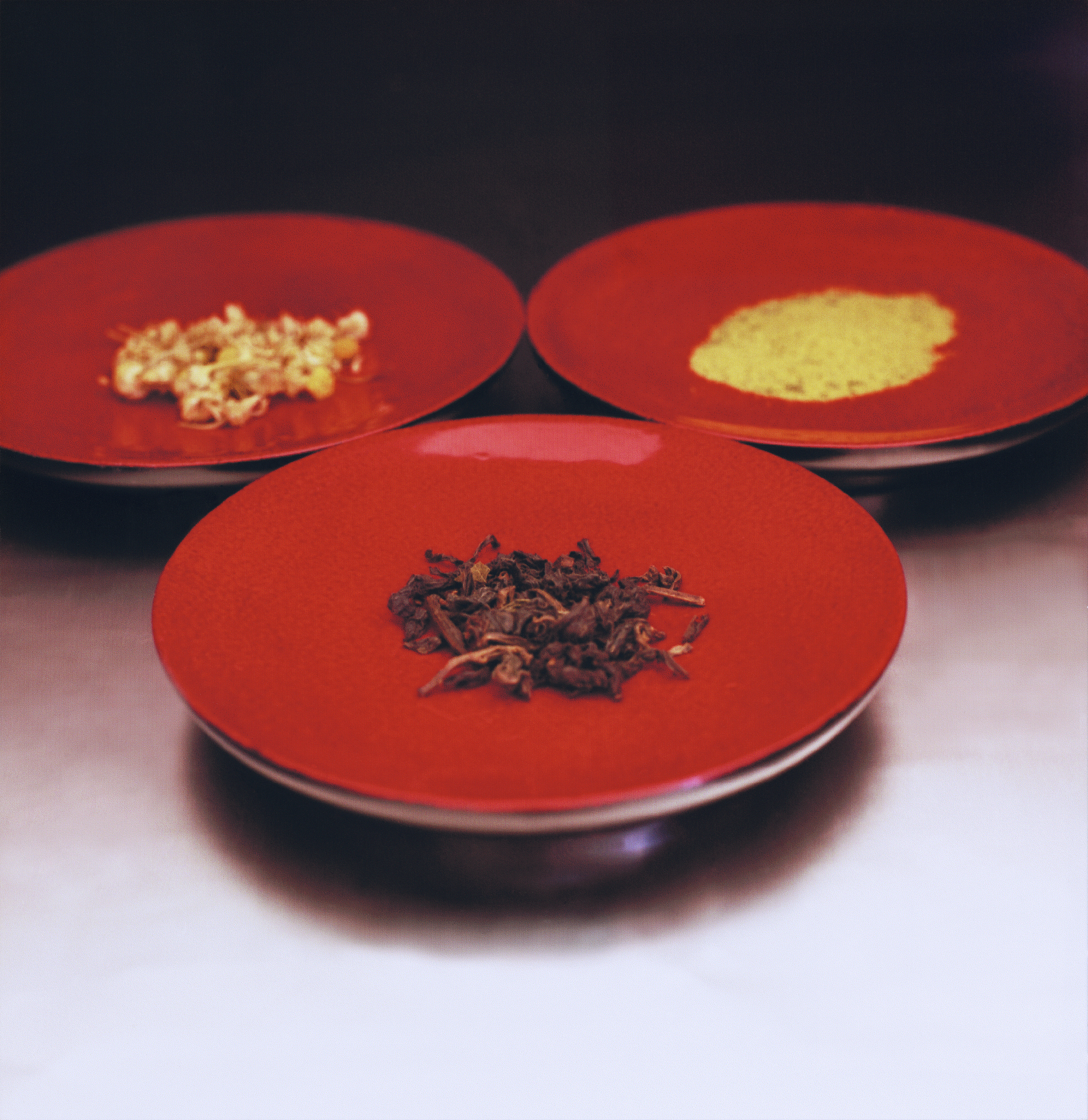 日本漆器盘子：传统工艺，精美绝伦