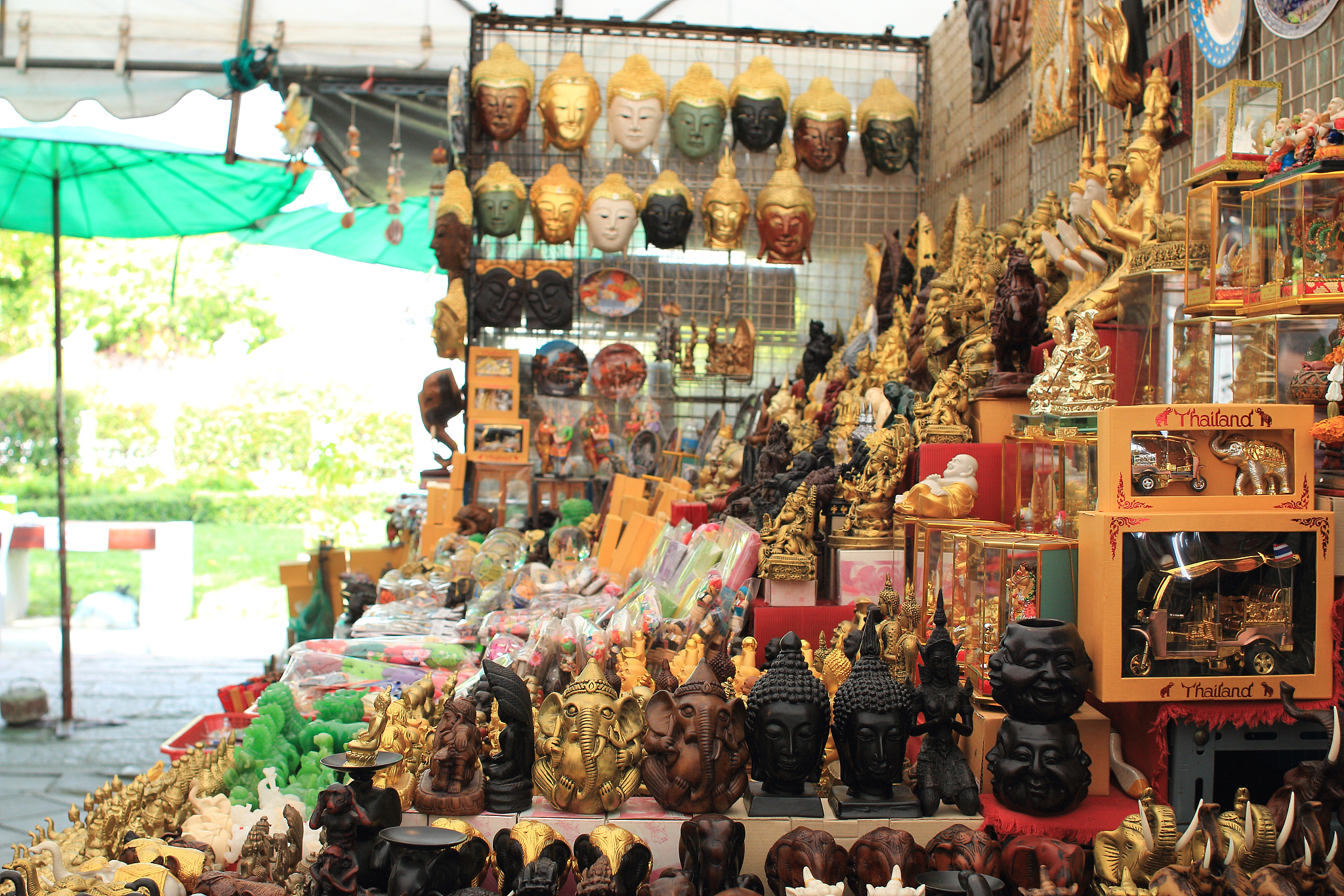 曼谷旅游必买纪念品推荐：送礼佳品指南