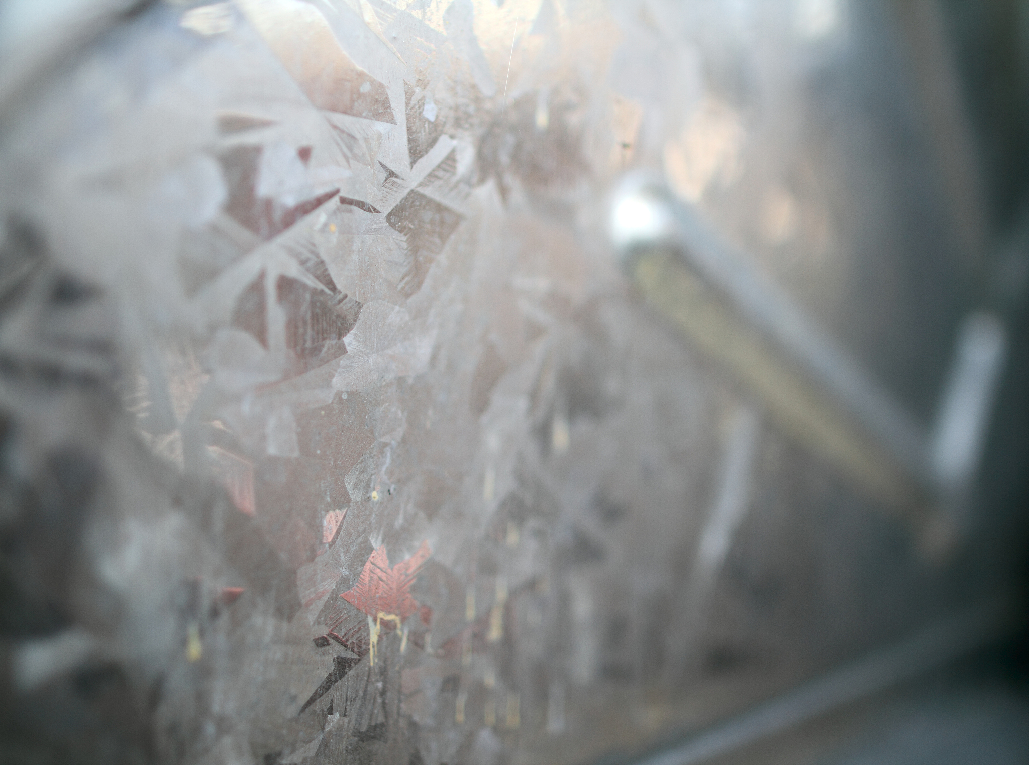 锌铝合金浇铸温度：98%锌、2%铝最佳温度范围