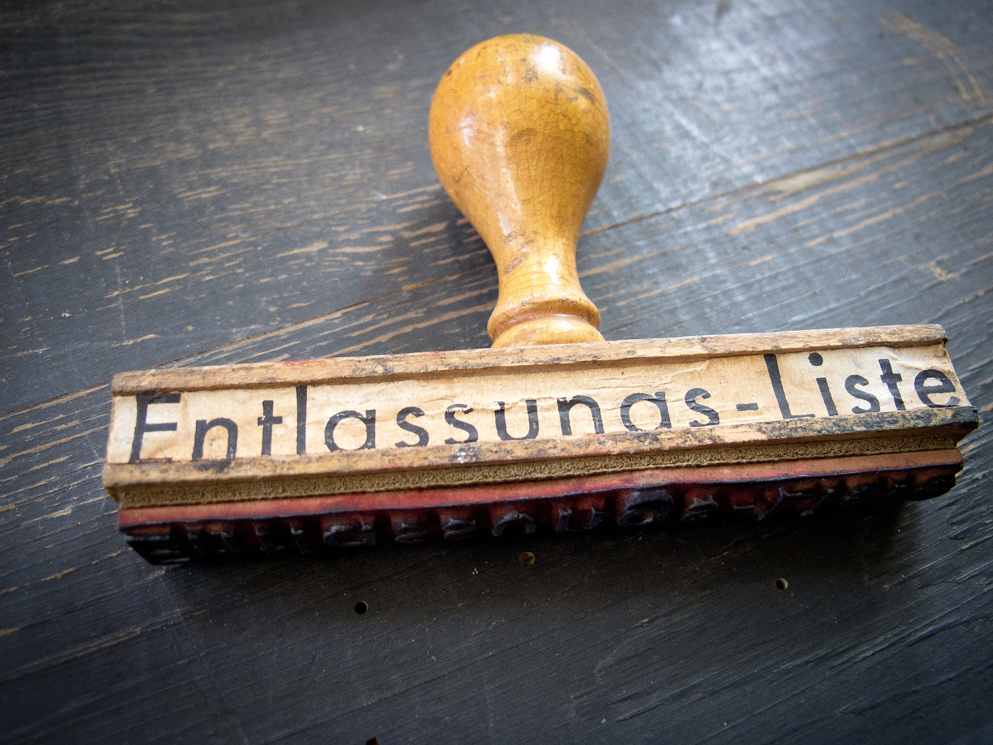 那么他们的员工工资从哪里来