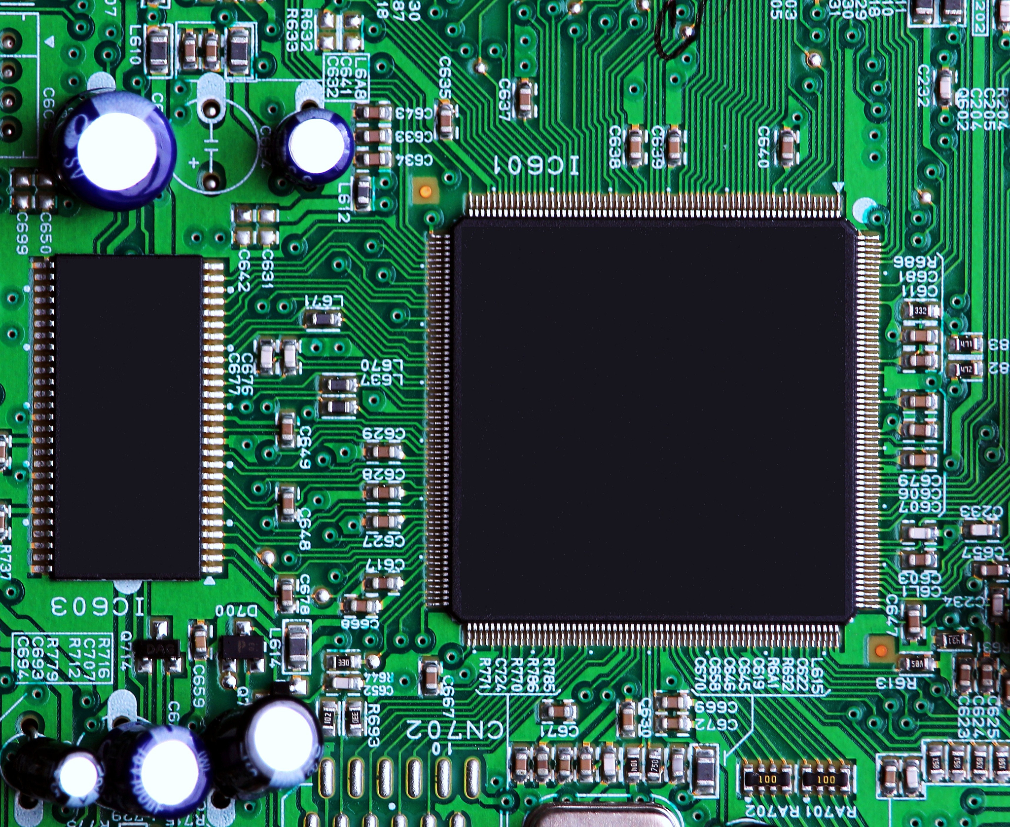 半导体饱和电流详解：定义、特性及影响因素
