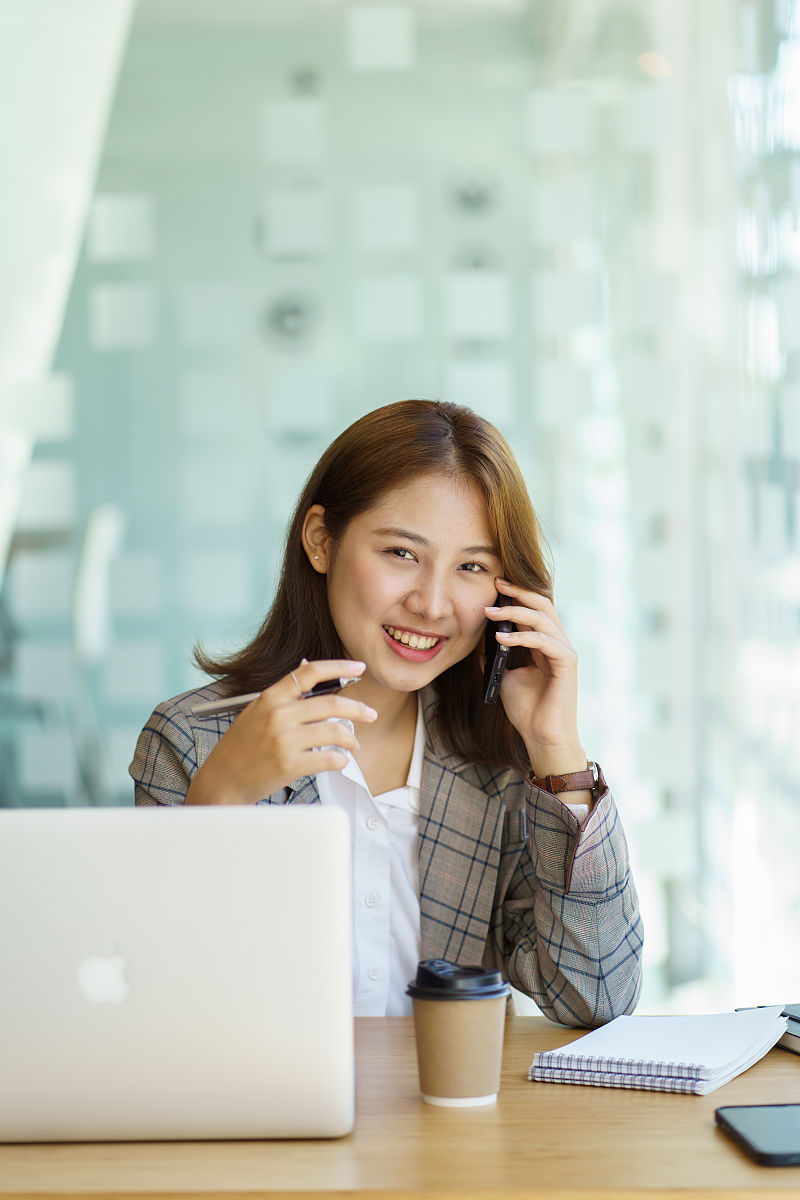 客户无忧账号被另一台手机绑定了另外一个手机无法登陆 解决步骤用230字帮我详细描述