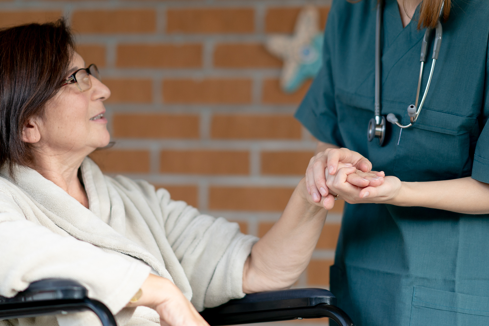 重庆护理职业学院单招是民办还是公办？深度解析！