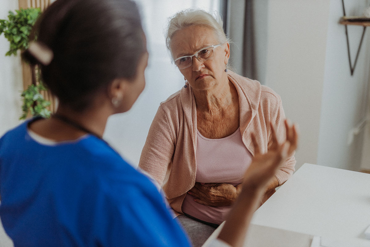 无法控制的幻想：当孩子害怕失去奶奶时