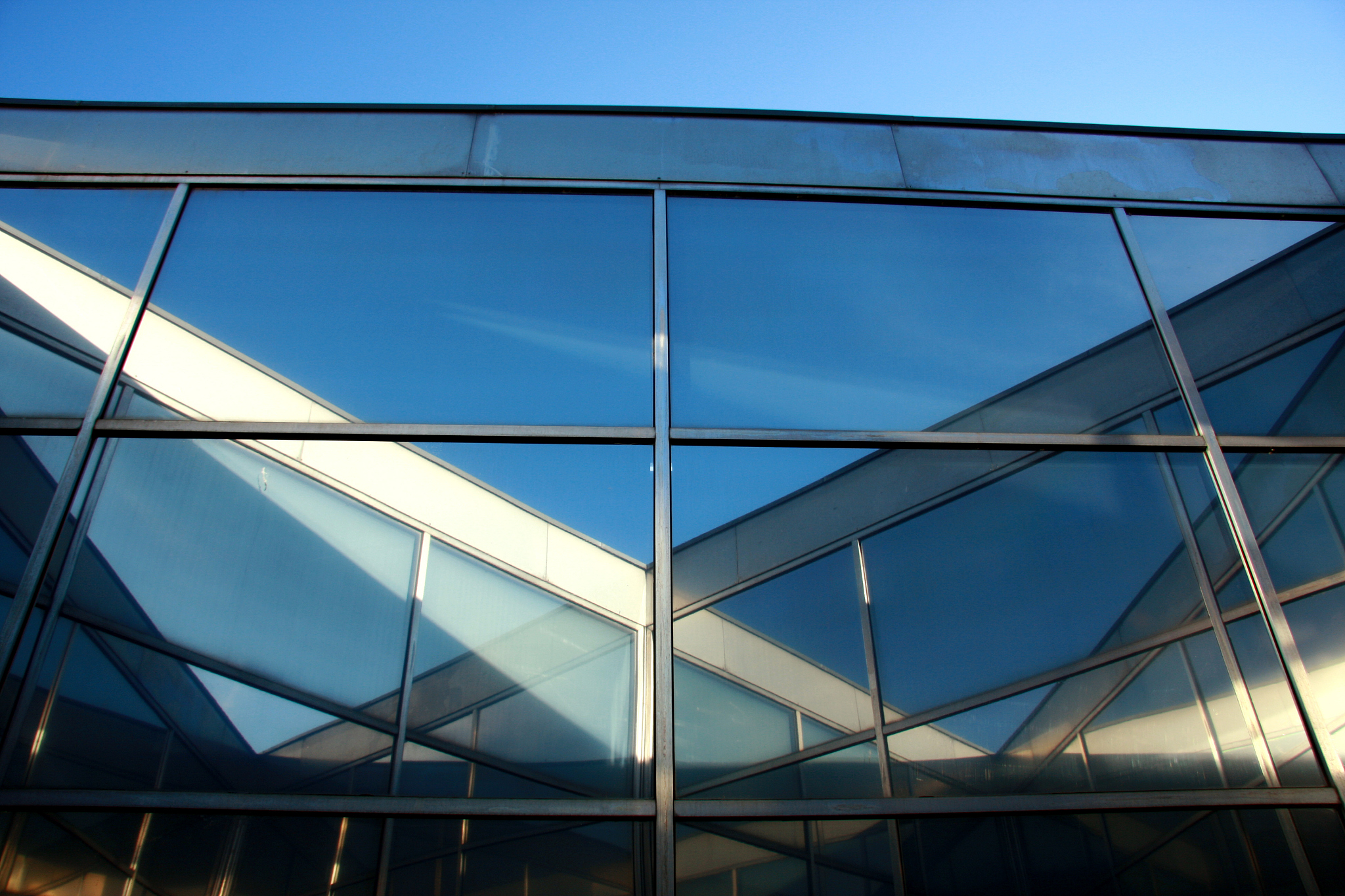 architecture details - building reflections