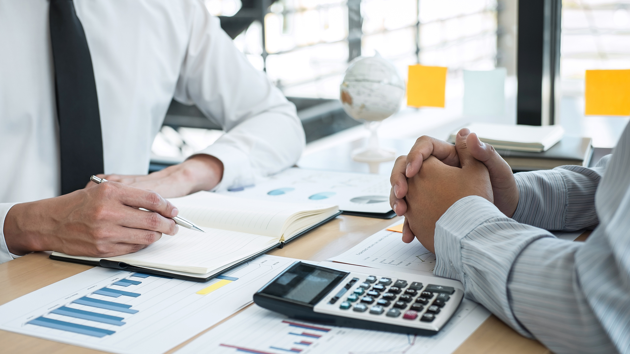 写一份销售的工作日报