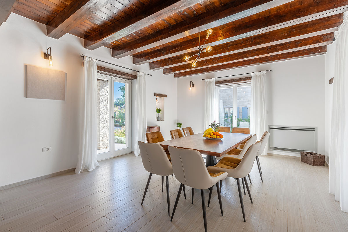 室内自然主义风格设计：打造舒适自然的家