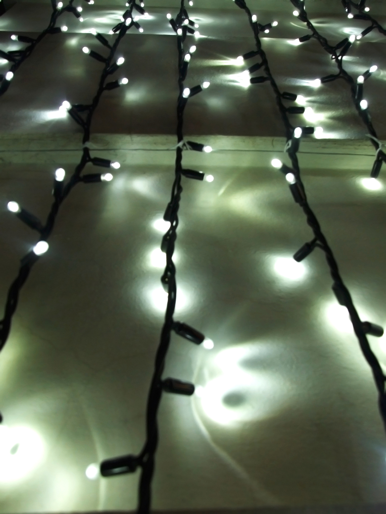 10 LED 太阳能防水灯串 暖白 1米 - 照亮您的户外空间