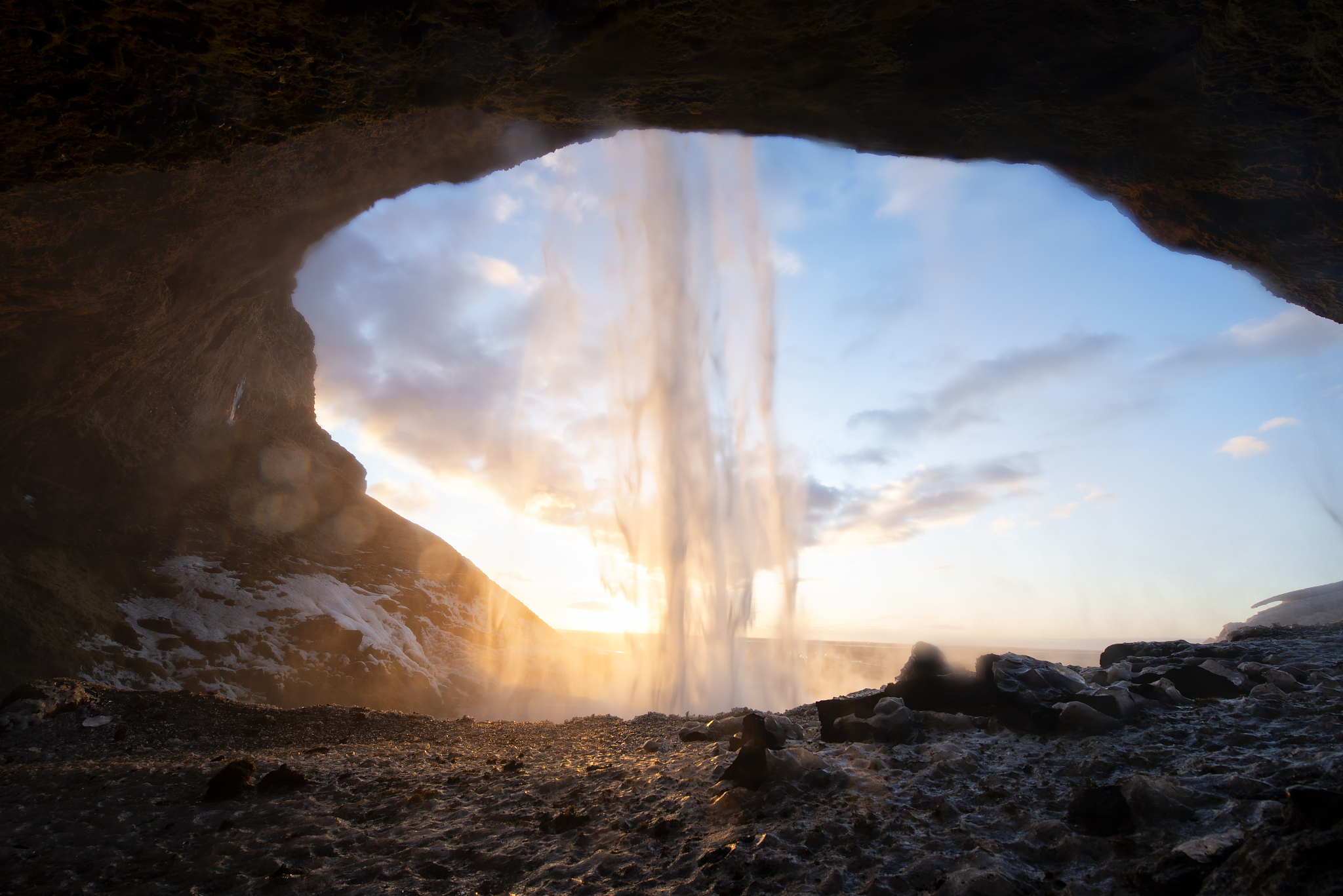 seljalandsfoss waterfall is located in the south region in icela