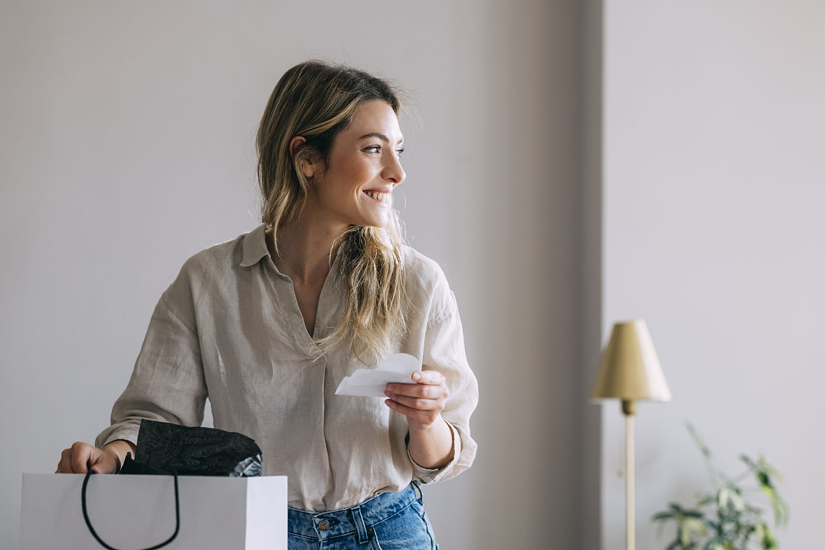 收到男人给买的衣服怎么说