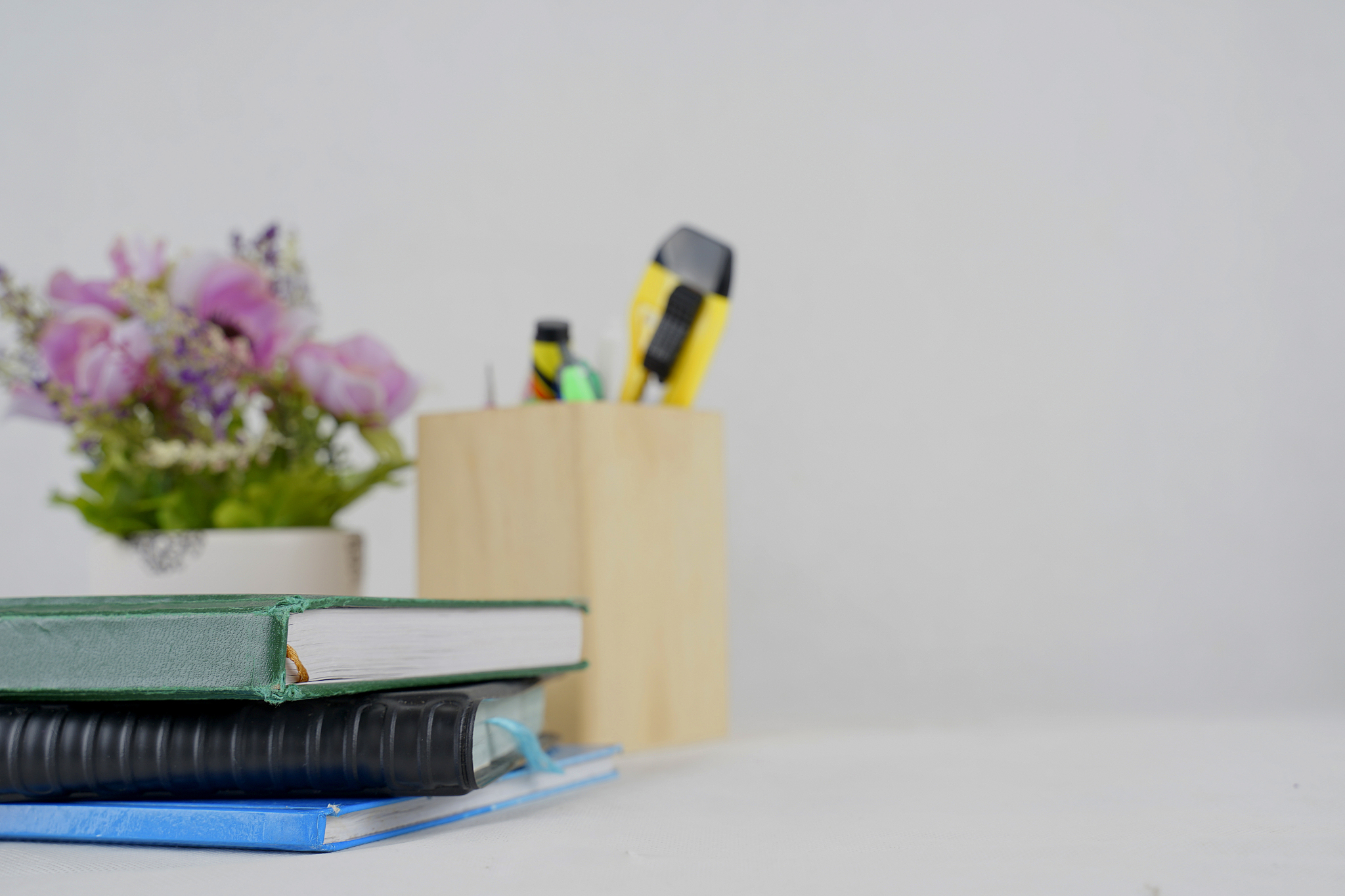 study desk decoration 1