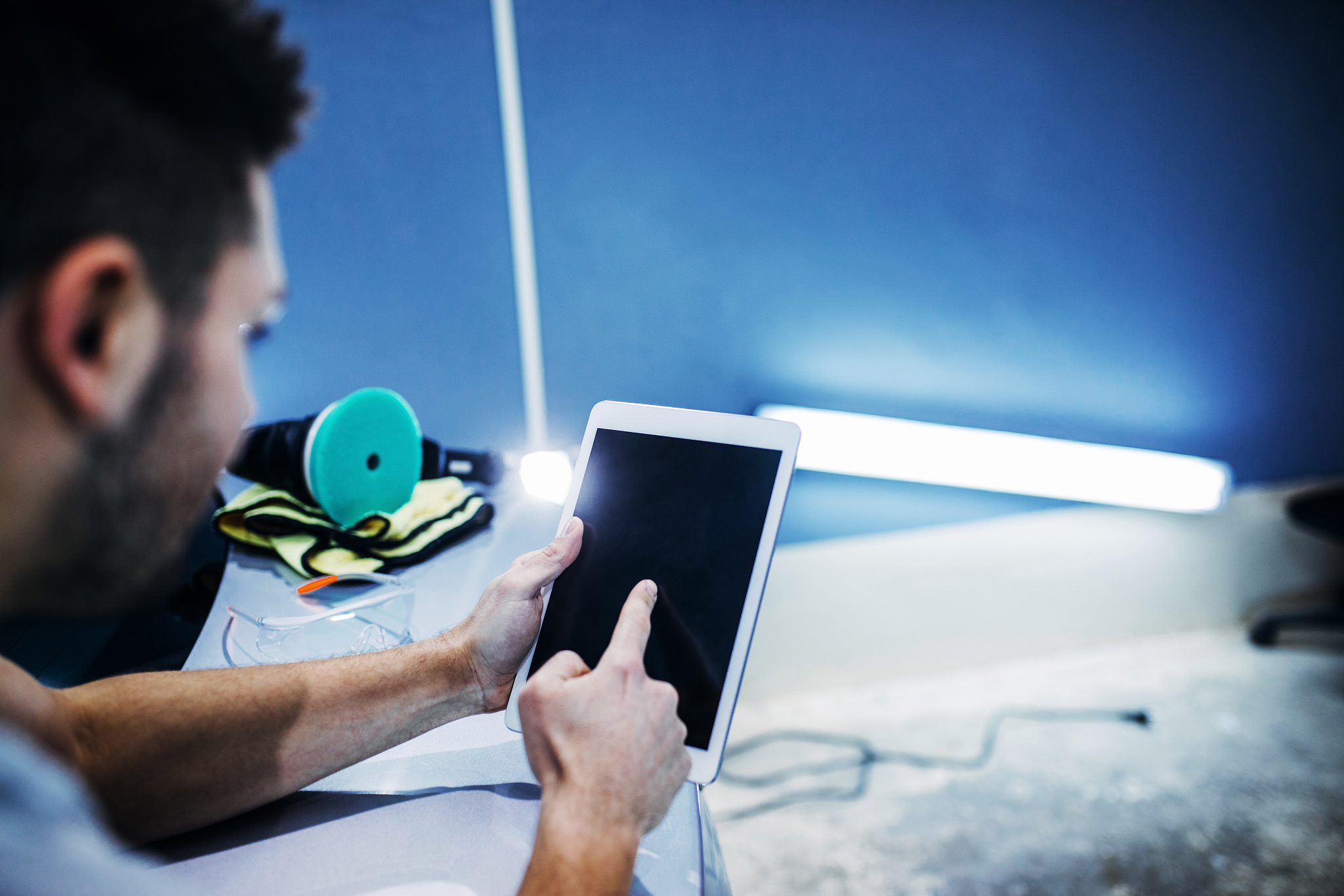 把我下面的段落改成参考文献专用格式 1《PLC程序设计与应用》王庆林张桂民李锦华编著机械工业出版社2018年 2《PLC控制技术》曹志林邵国民编著机械工业出版社2017年 3《PLC工程师必备手册》袁永志编著电子工业出版社2019年 4《PLC自动控制技术及应用》陈玉林编著清华大学出版社2018年 5《PLC与工业控制》赵建华编著机械工业出版社2016年