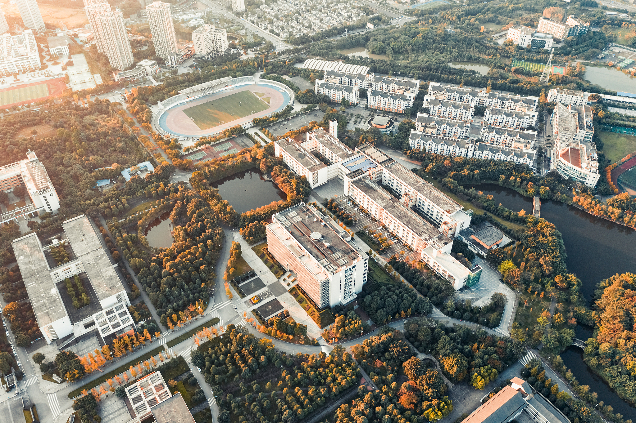 重庆建筑学校有哪些专业？