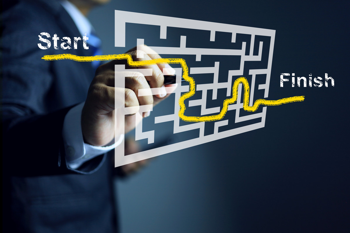 纪录片《资本的故事》以故事为载体以400多年来世界经济的发展历程为背景勾画出资本流动和变化的轨迹以当下的视角剖析资本在市场经济中的作用和地位为中国经济下一步的深化改革和发展提供借鉴。我国市场经济时间较短老师认为该纪录片可以很好地用于培养学生们的商业思维。抓住商业思维主题具体说说看完后你自己在商业思维方面的具体领悟与收获至少3000字