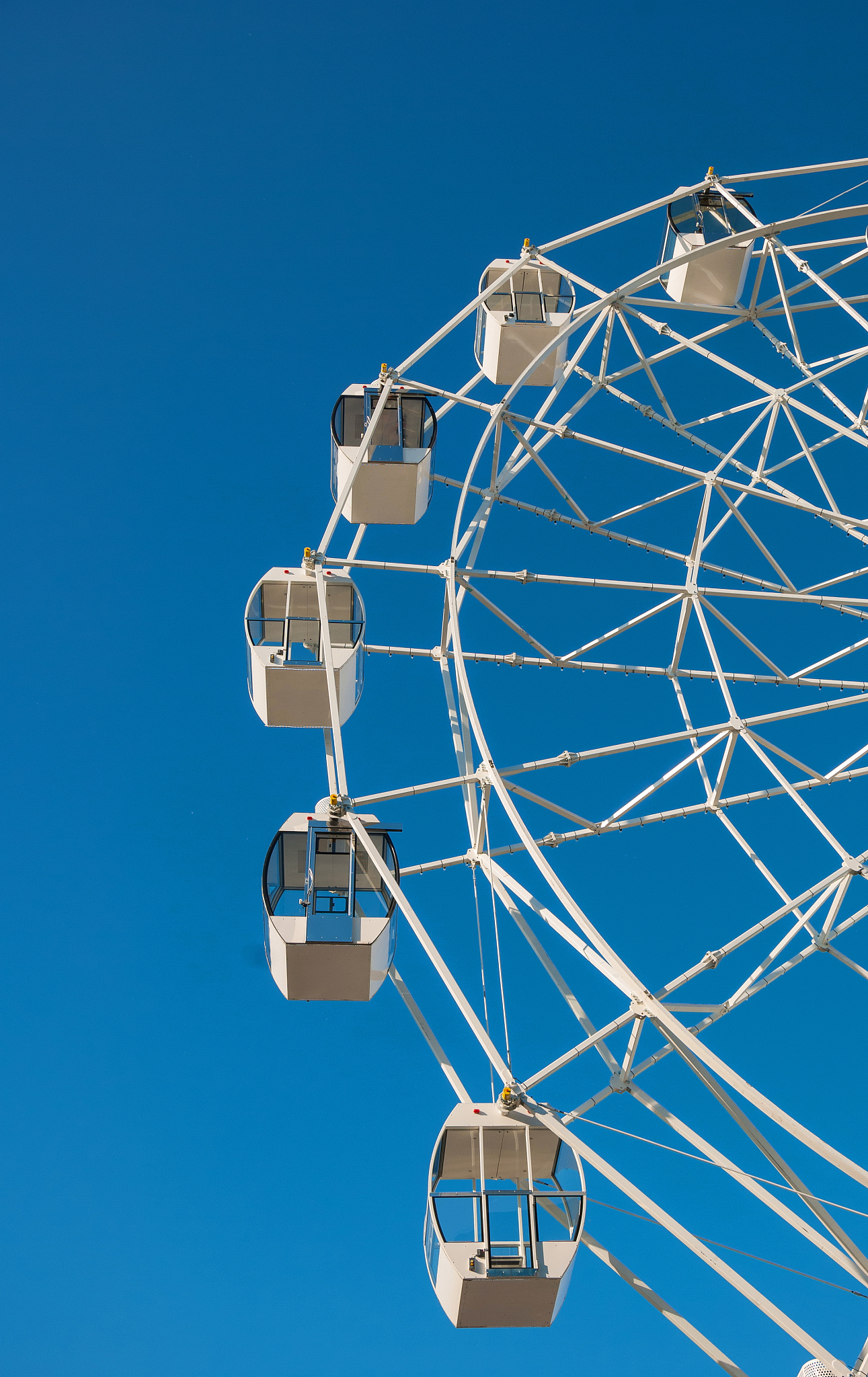 《To the Moon》游戏评价：情感与回忆的像素之旅