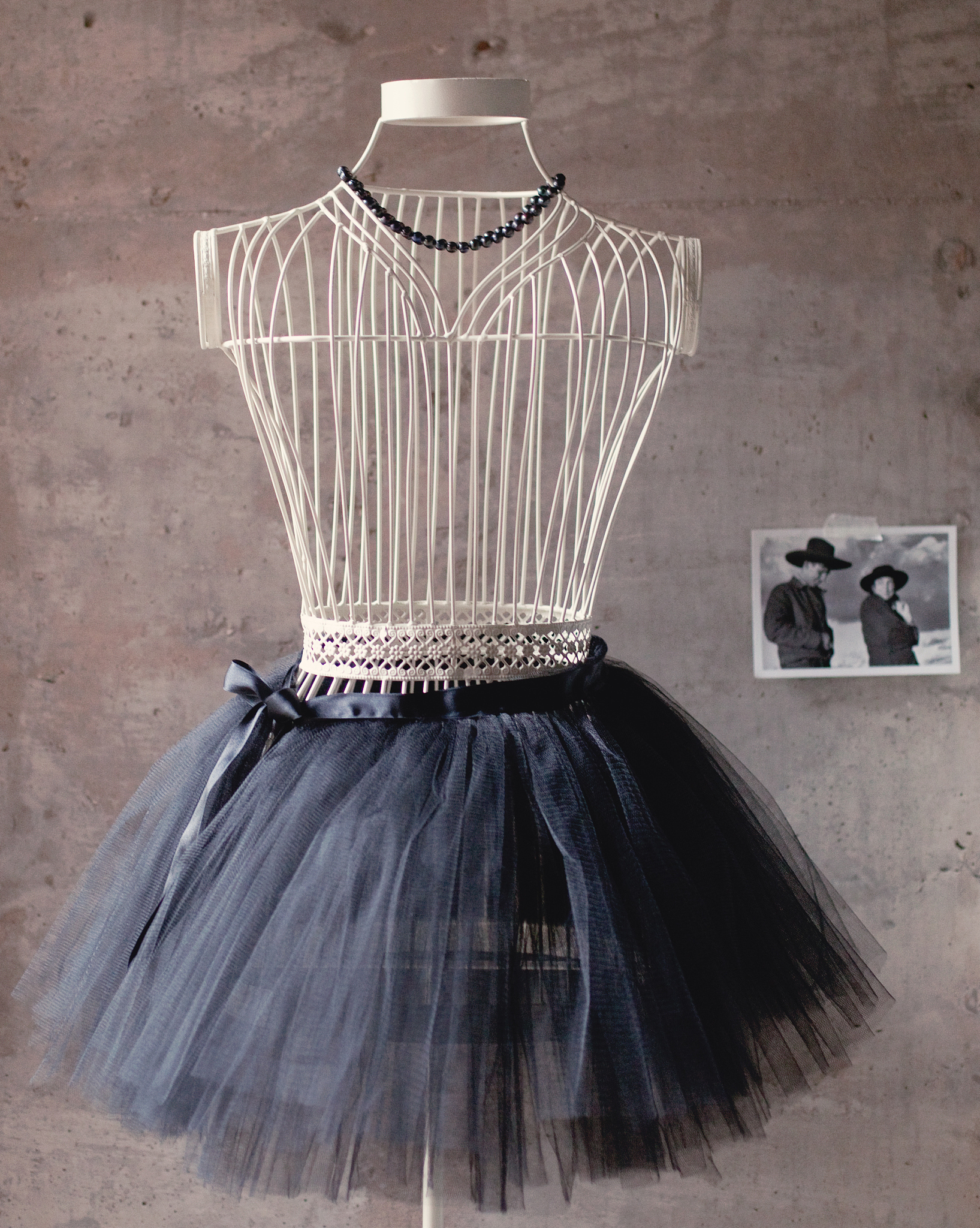 Timeless Fashion Staples: Classic Pieces That Never Go Out of Style